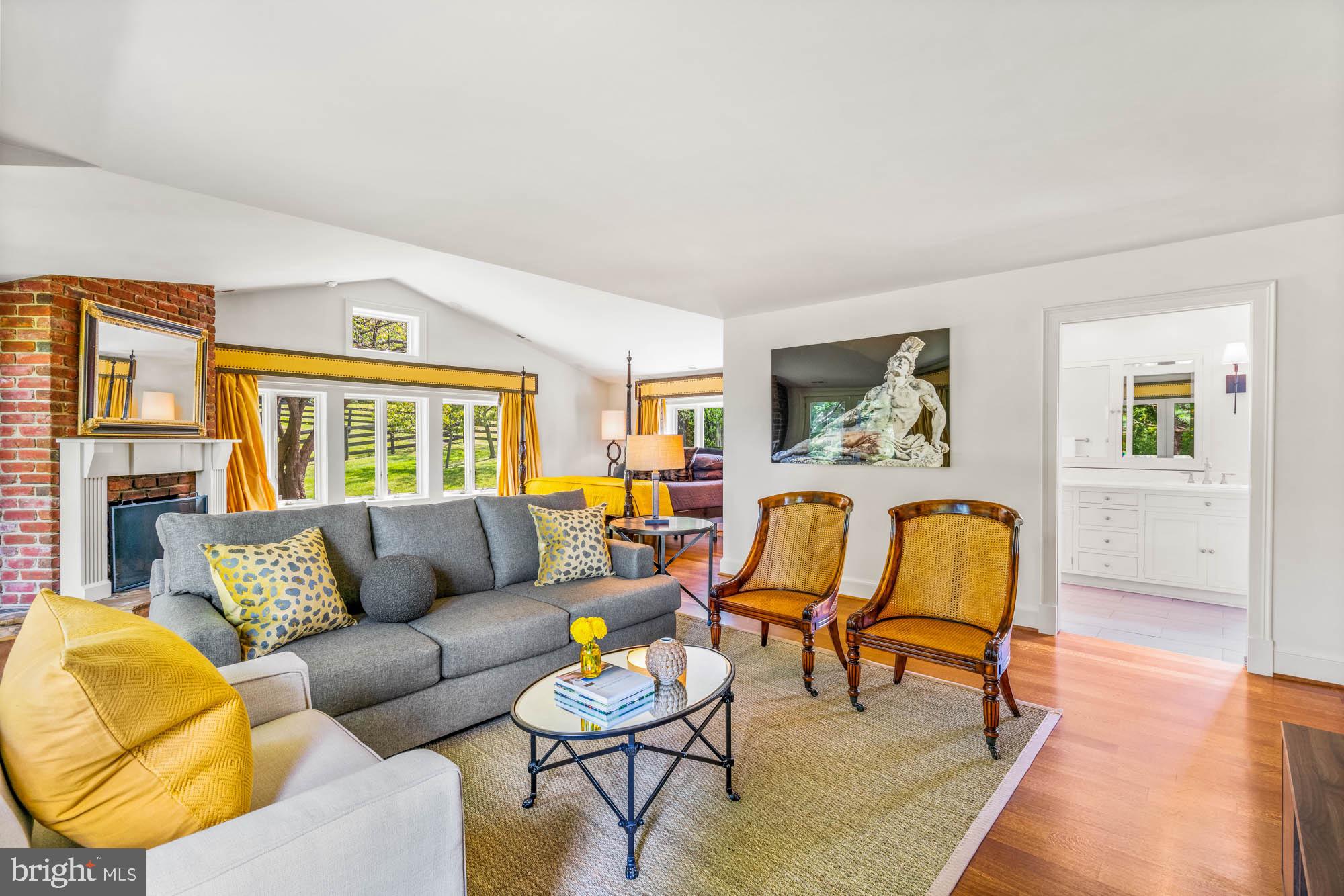 BELLEVUE FARMS - Residential