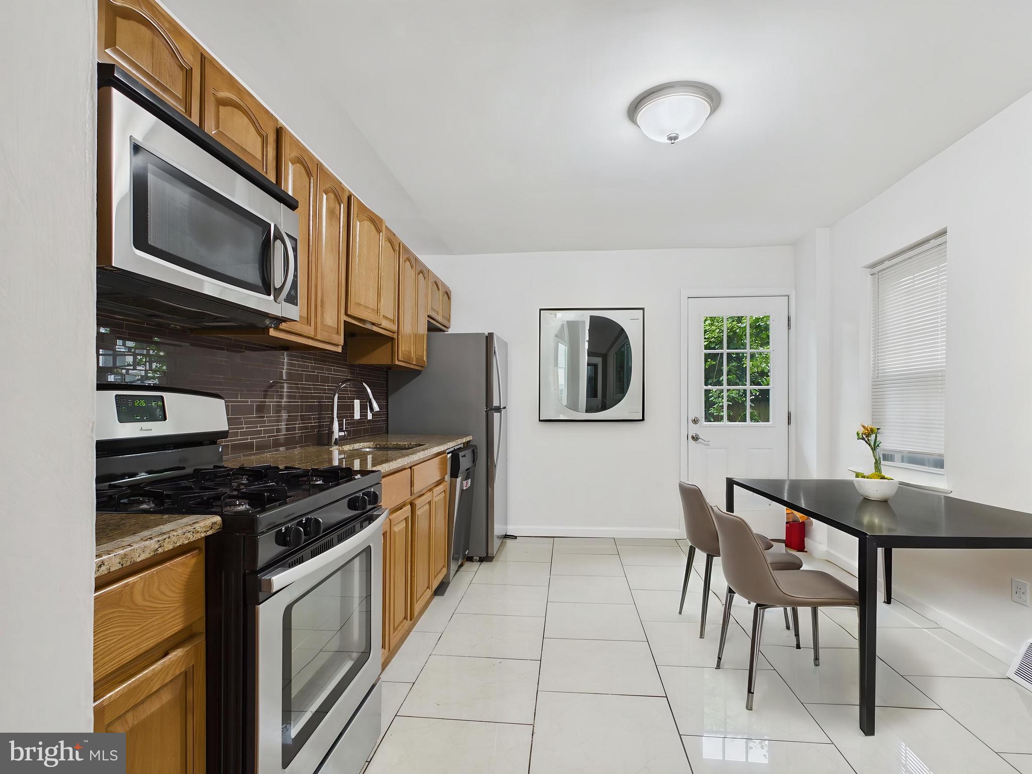 MANTUA - Residential