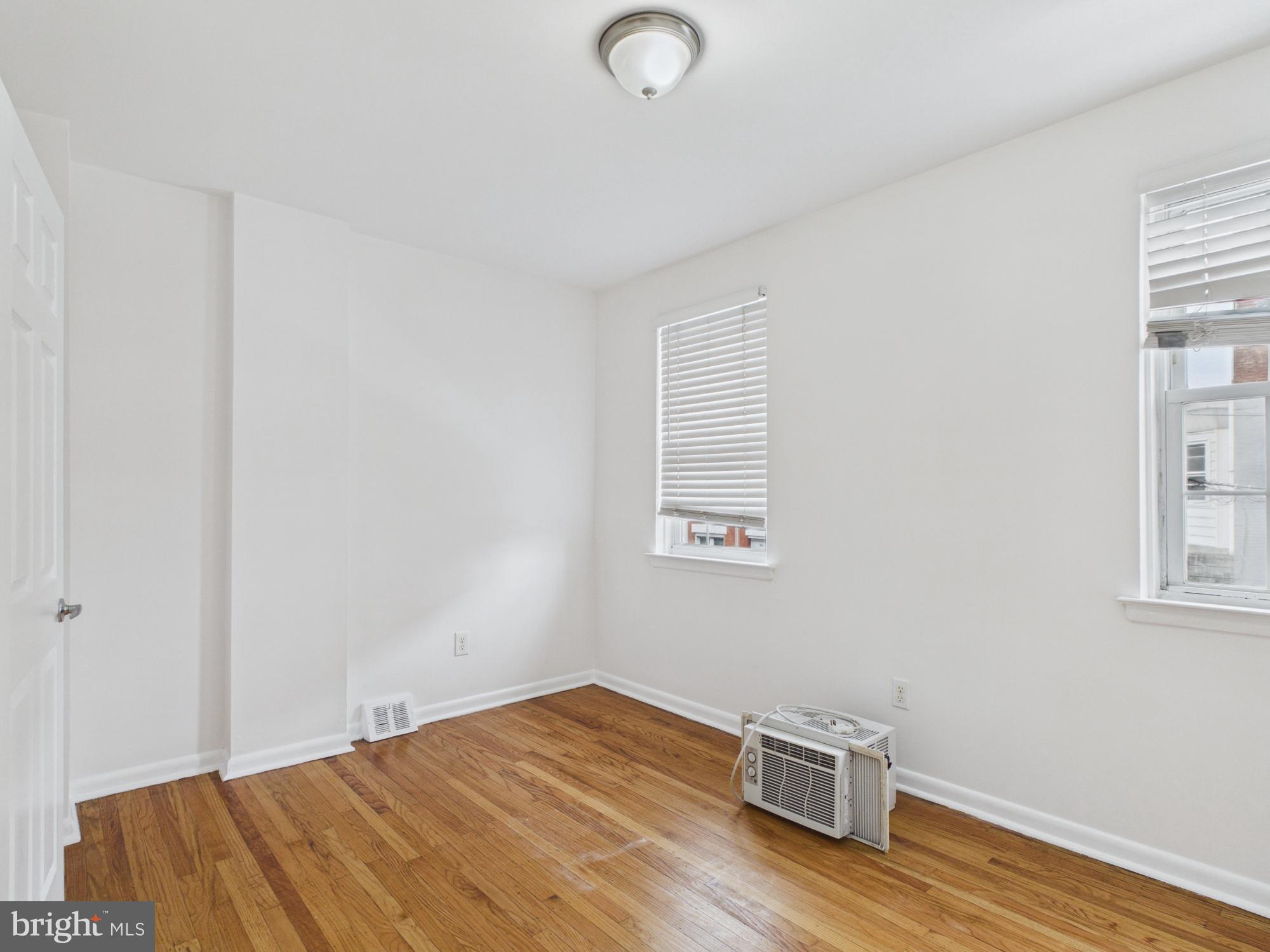 MANTUA - Residential