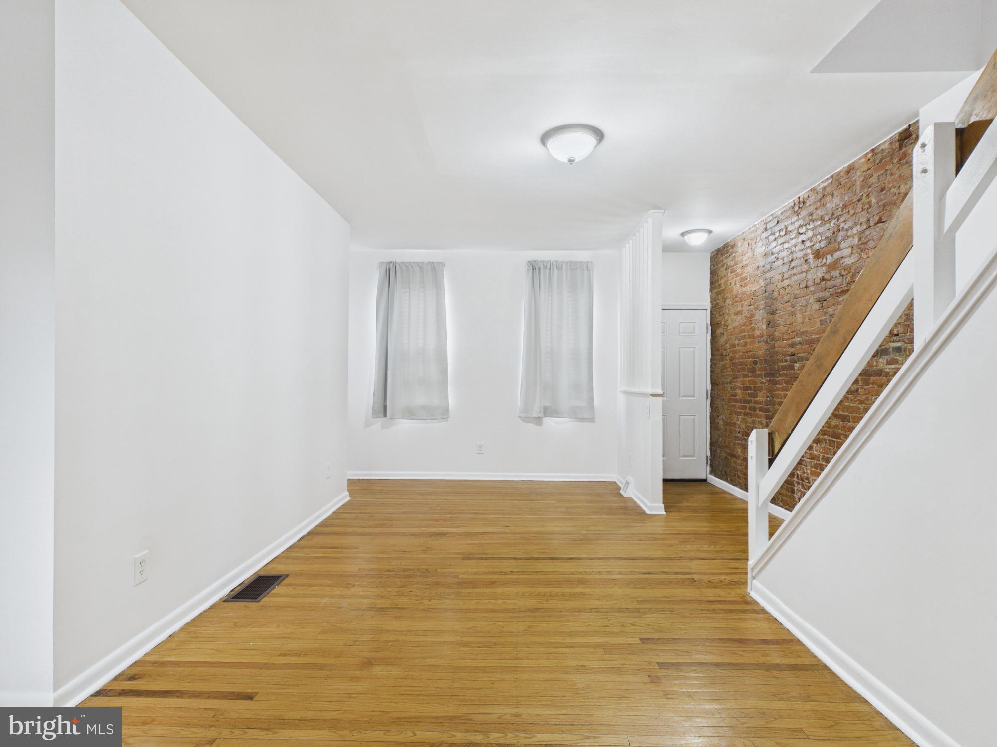 MANTUA - Residential