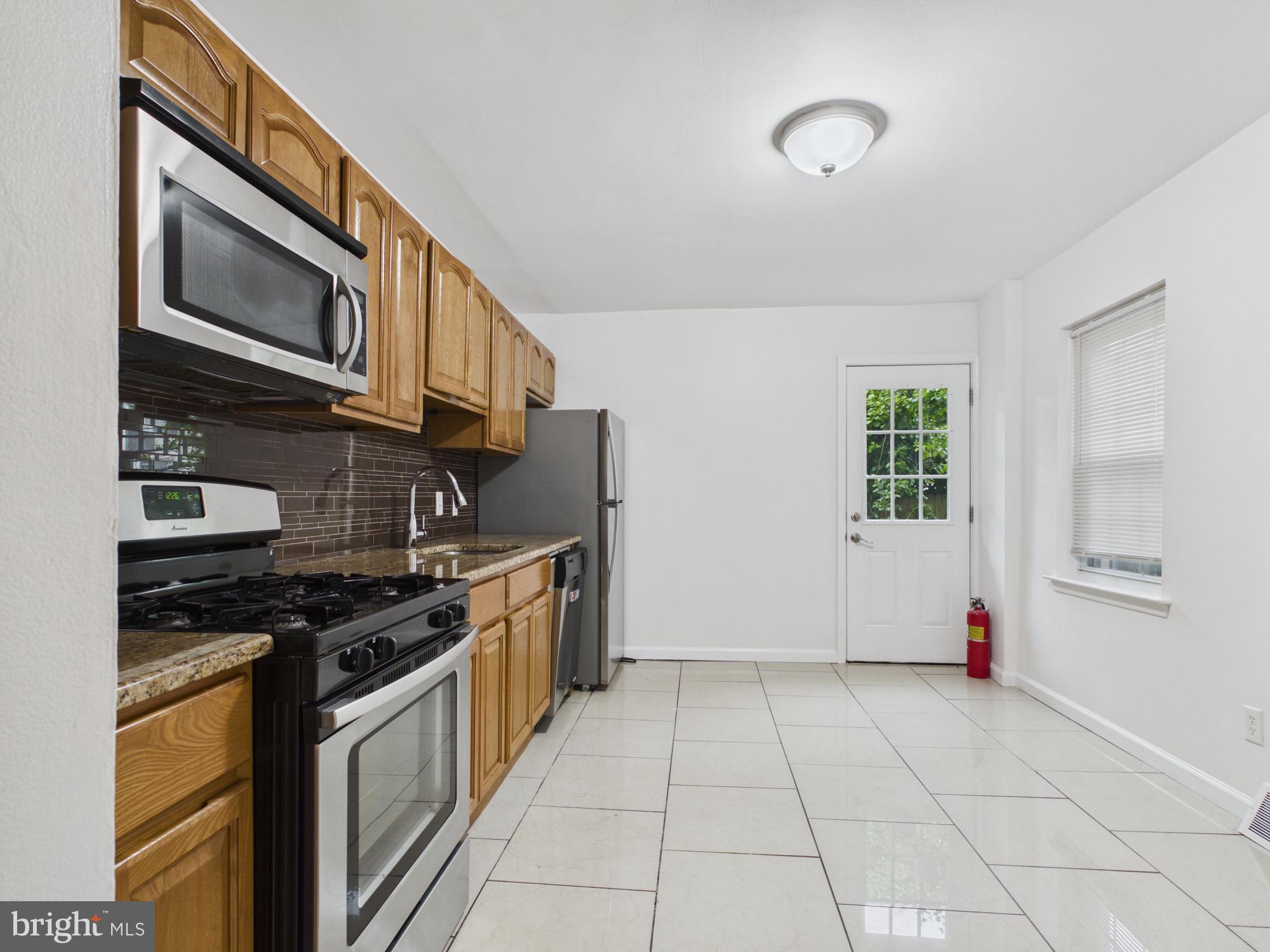 MANTUA - Residential