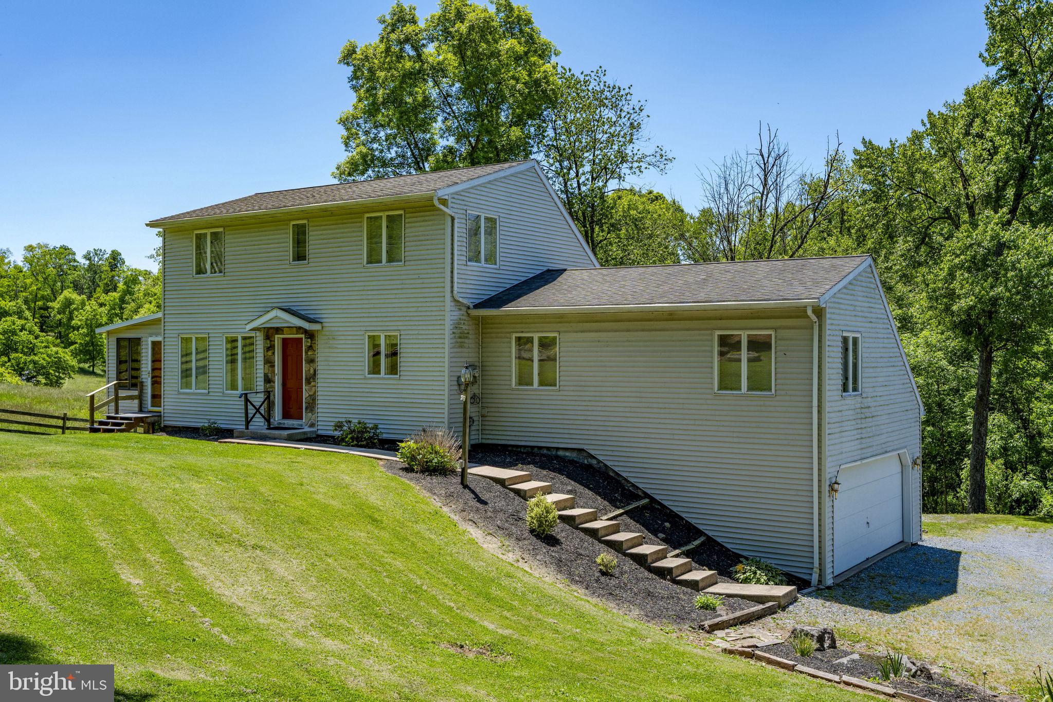 ELIZABETH TWP - Residential