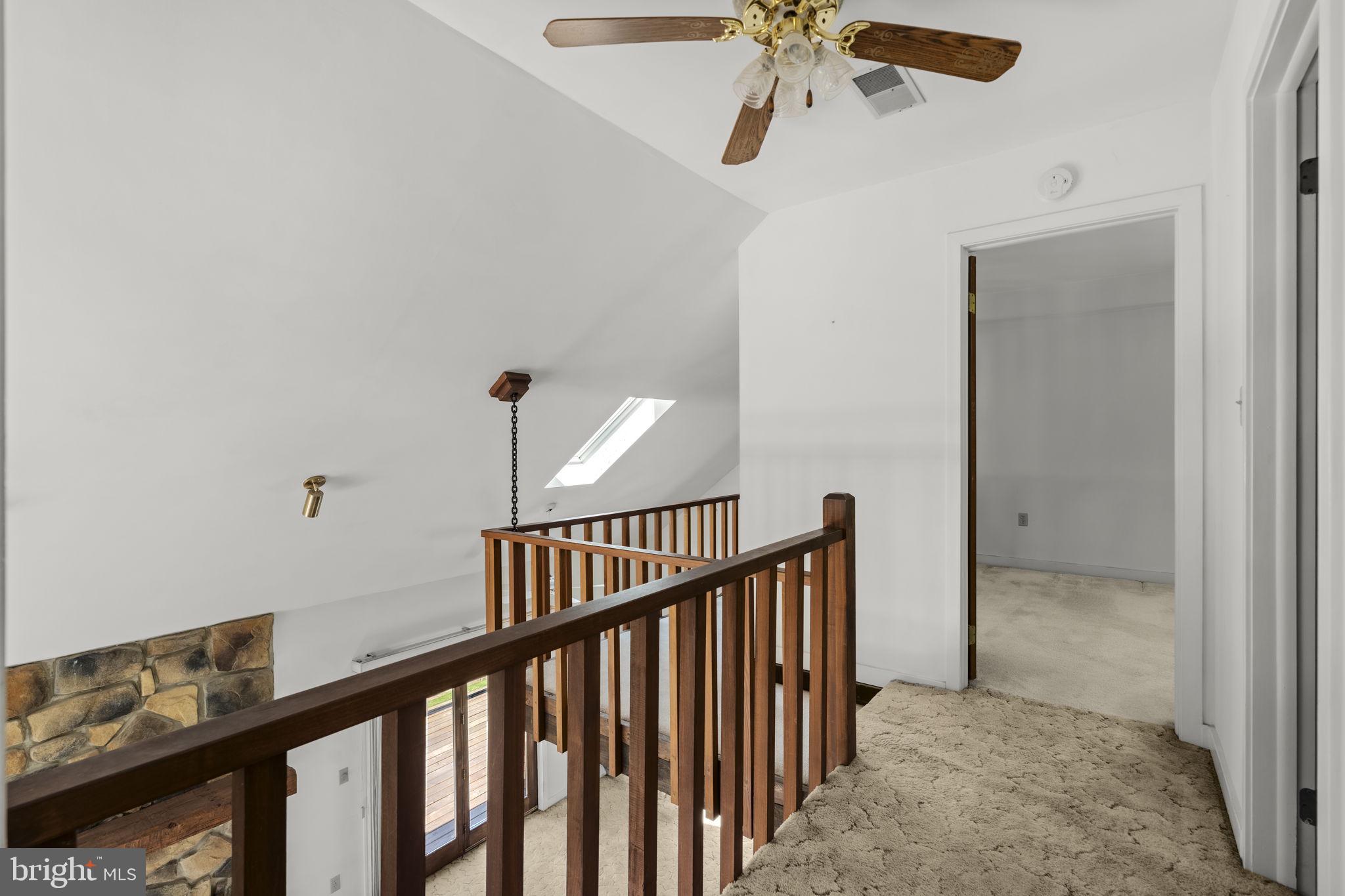 ELIZABETH TWP - Residential
