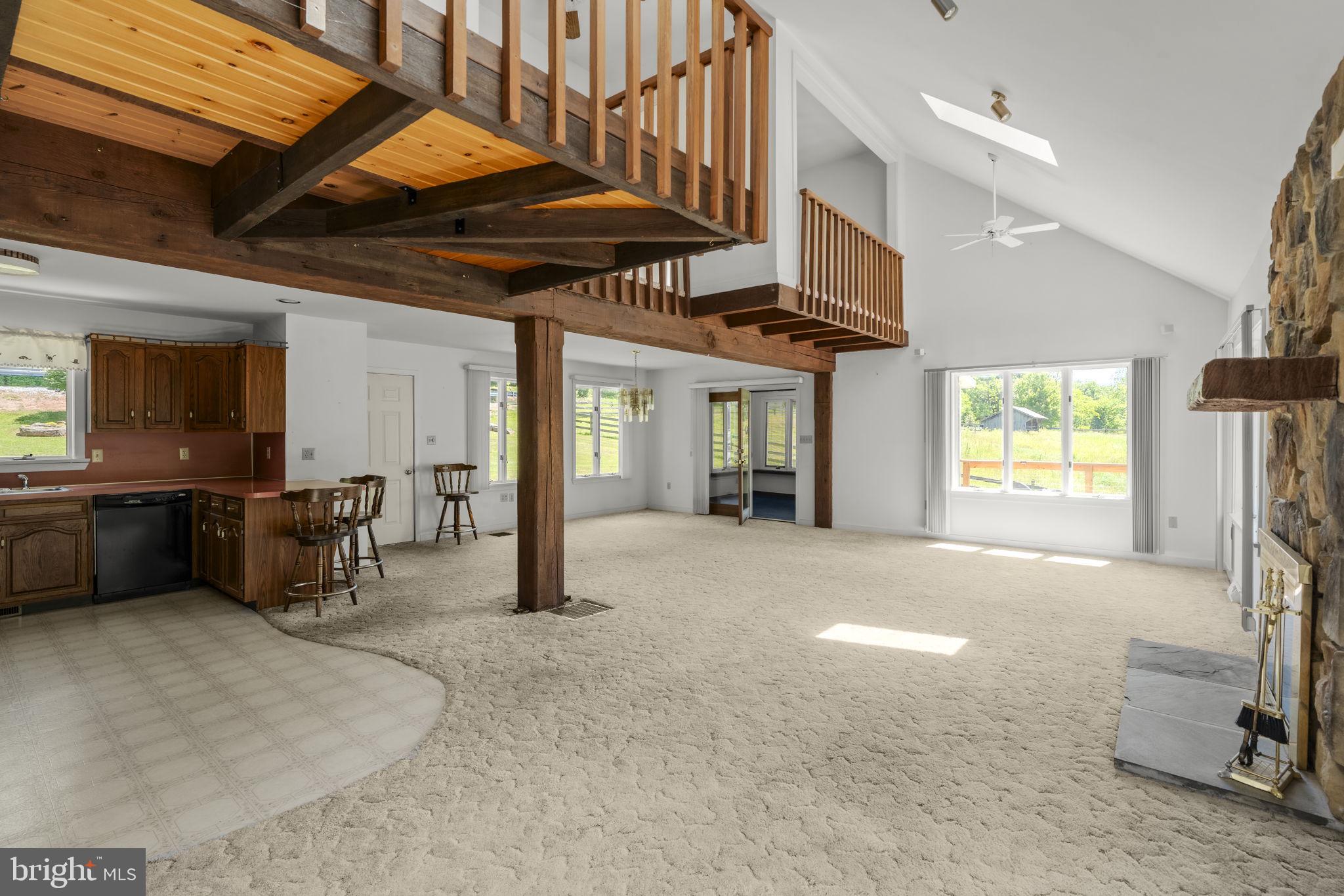 ELIZABETH TWP - Residential