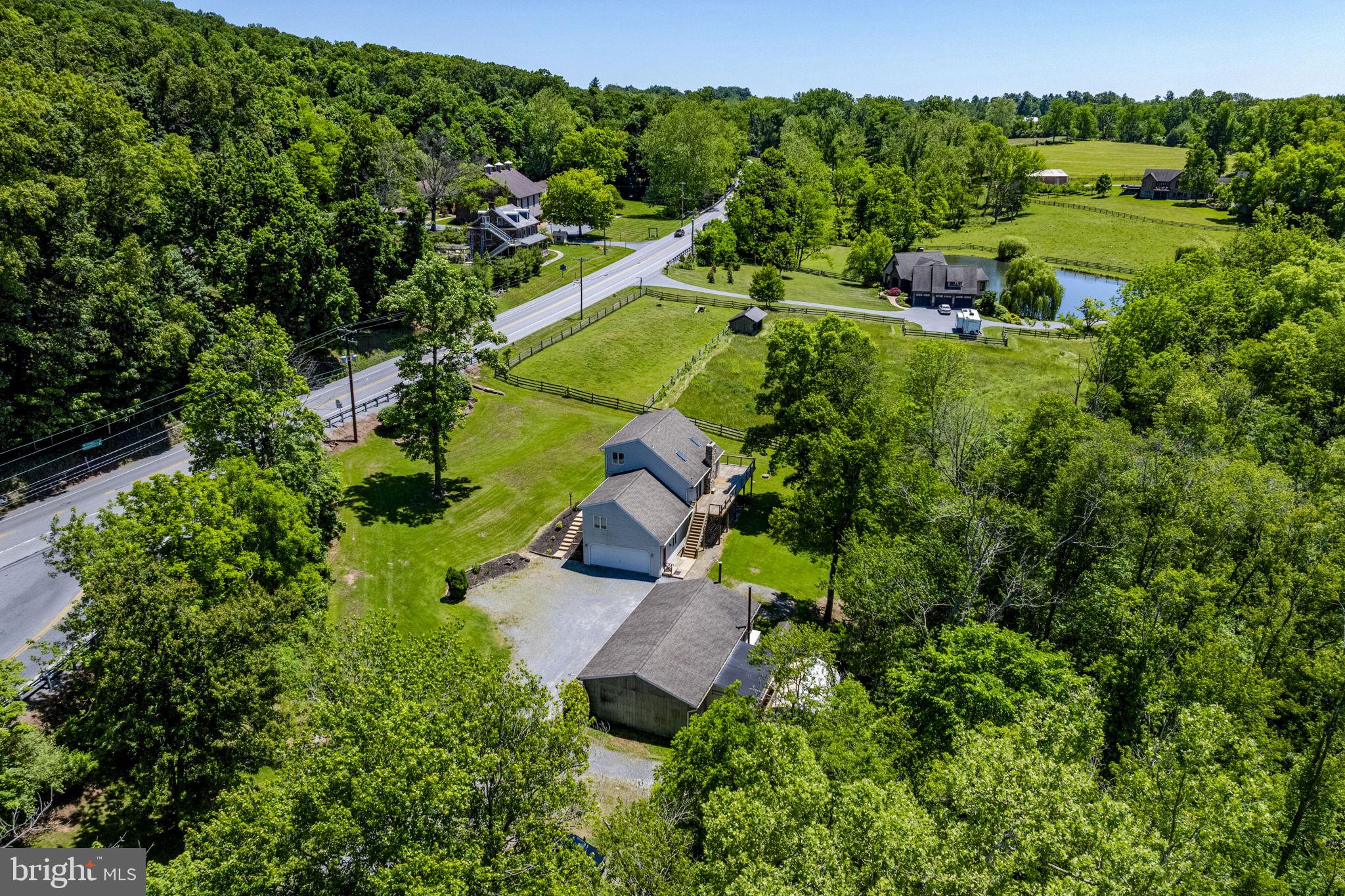 ELIZABETH TWP - Residential