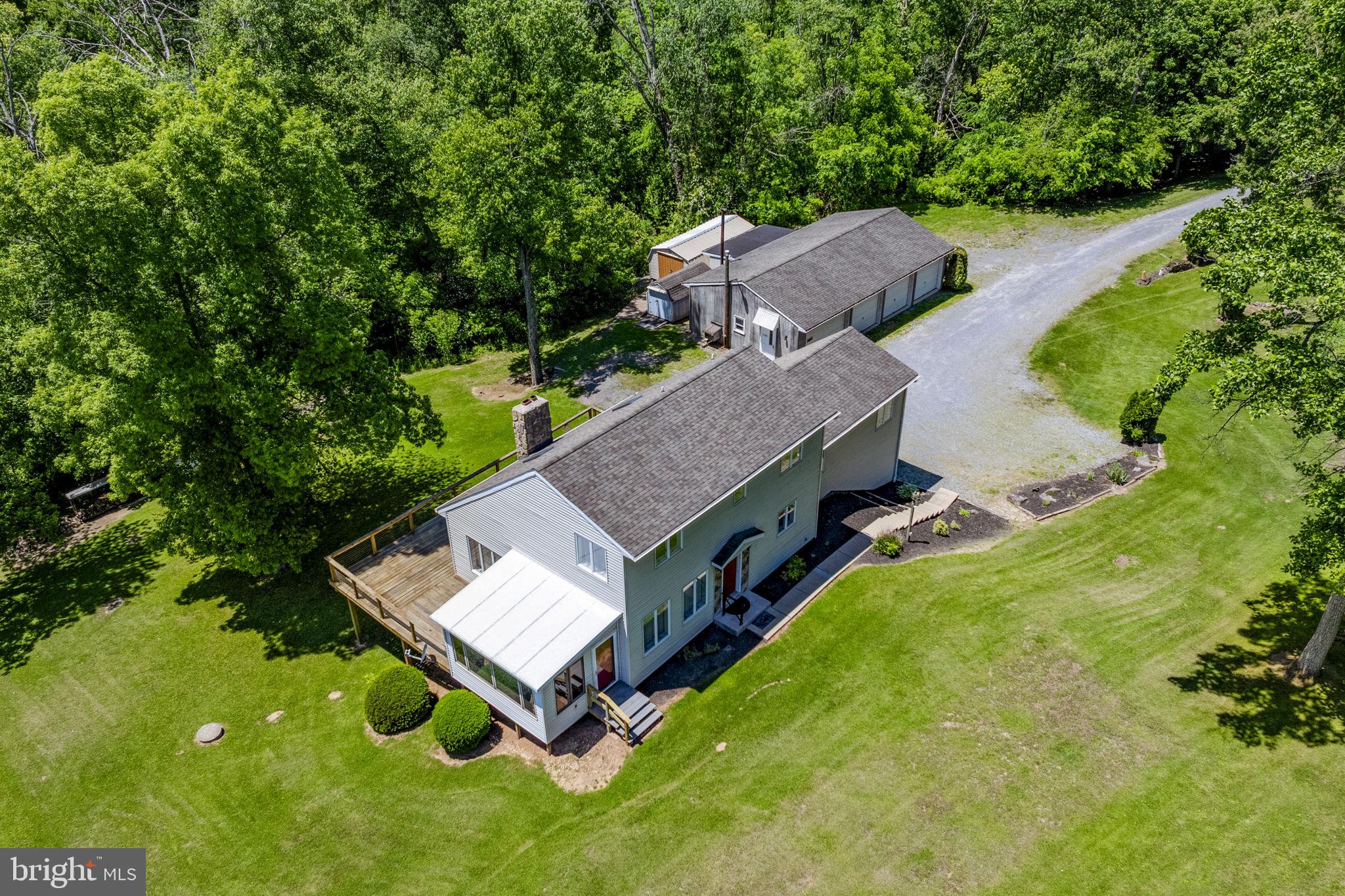 ELIZABETH TWP - Residential