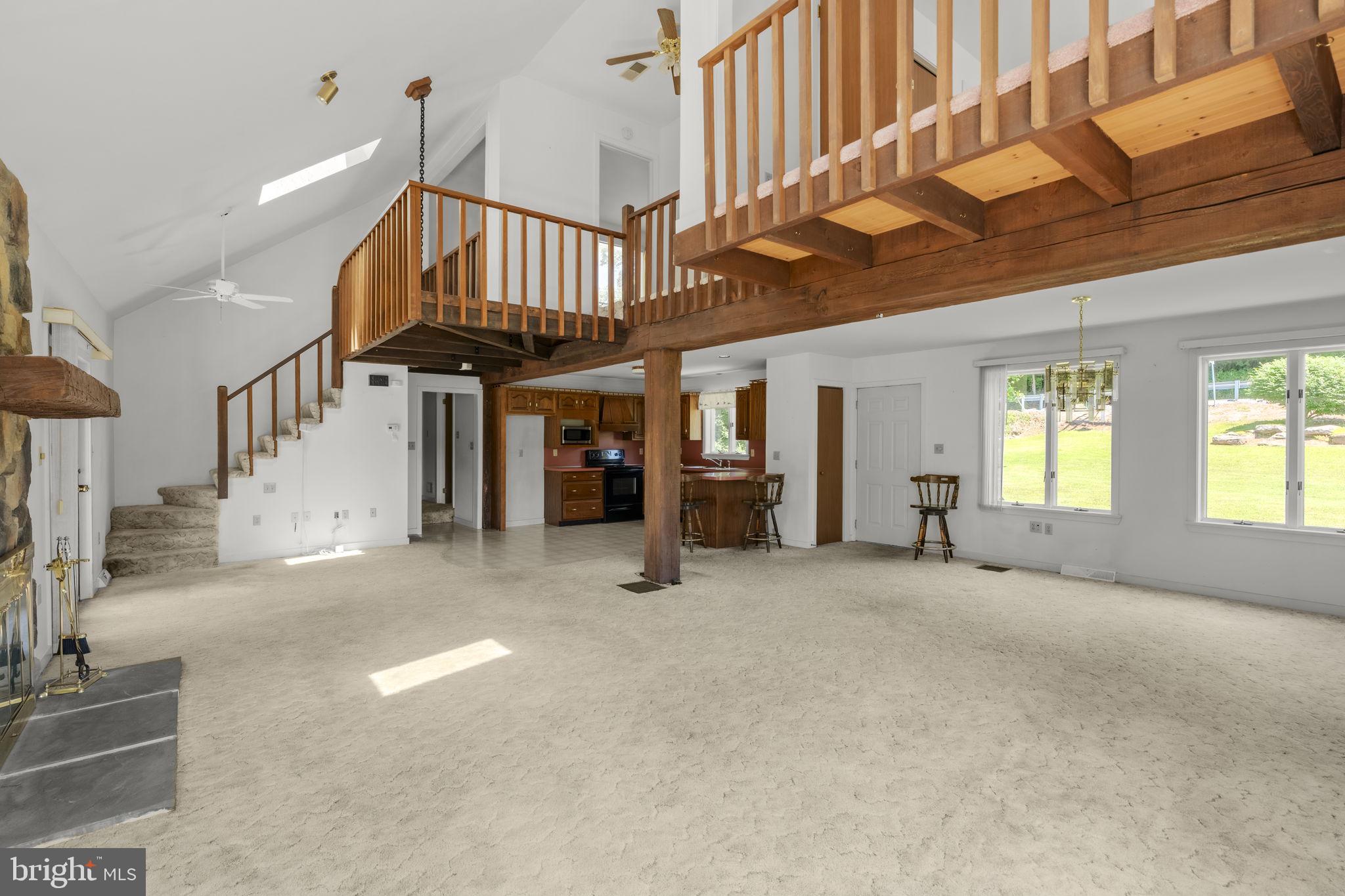 ELIZABETH TWP - Residential