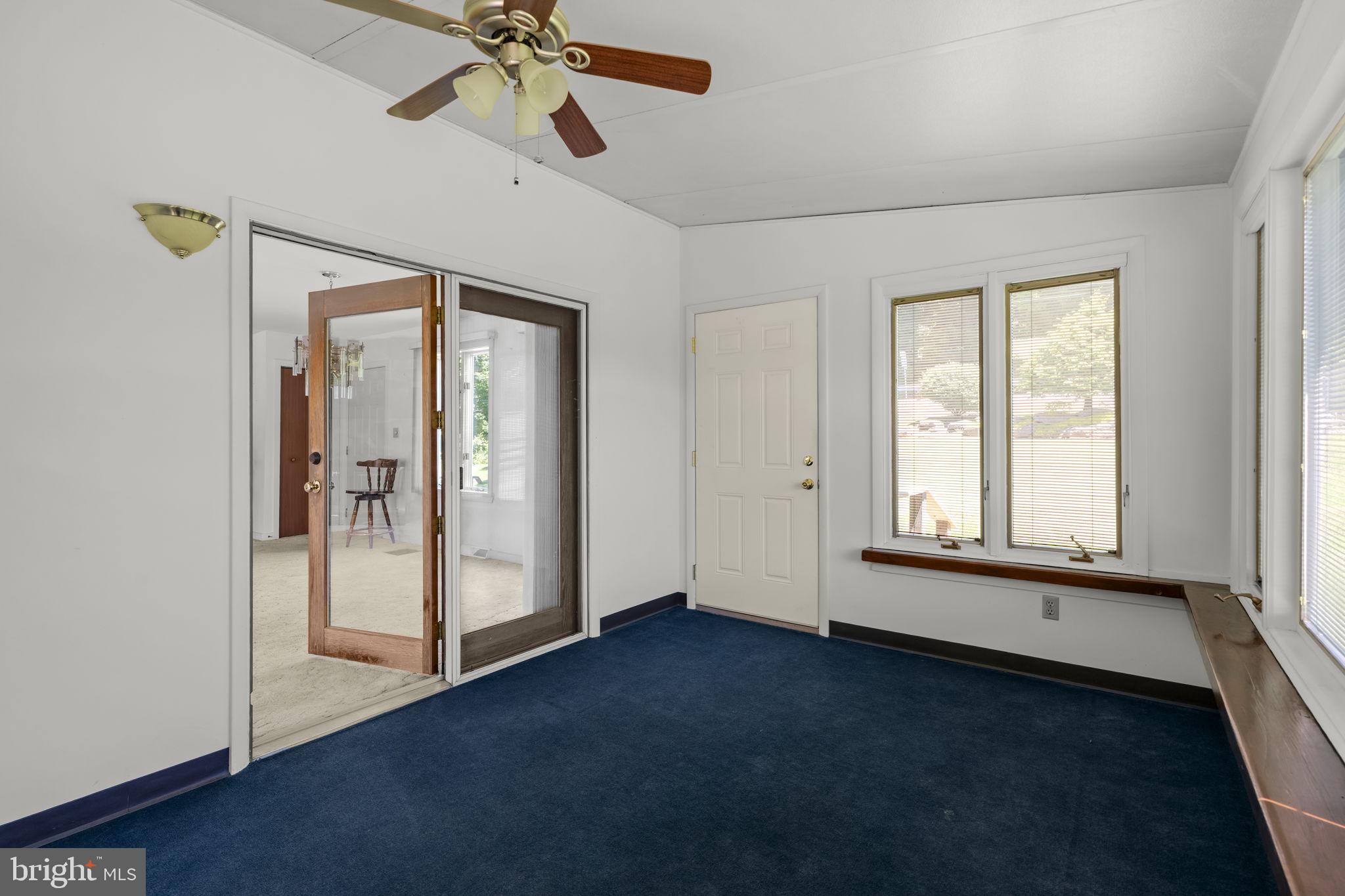ELIZABETH TWP - Residential
