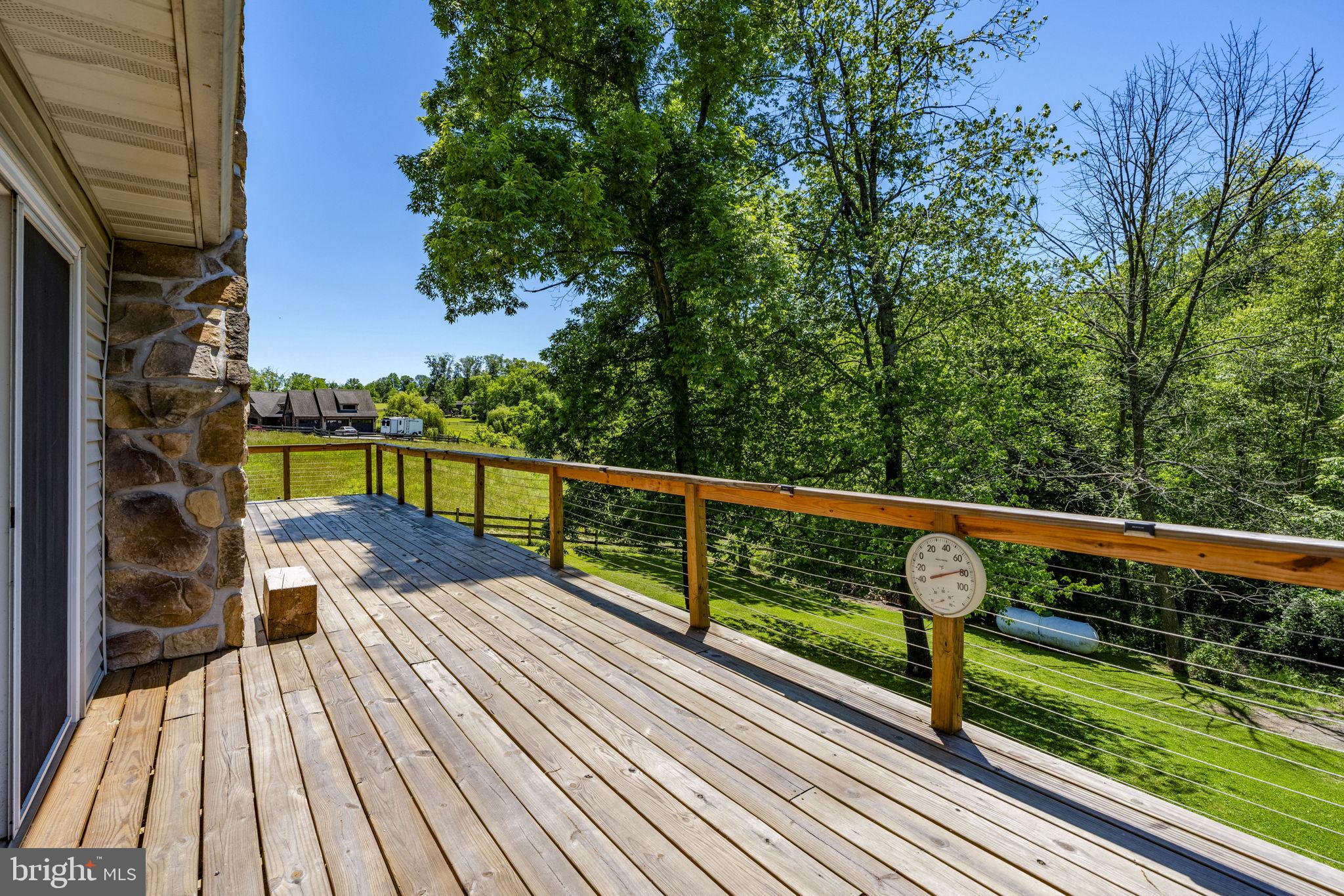 ELIZABETH TWP - Residential