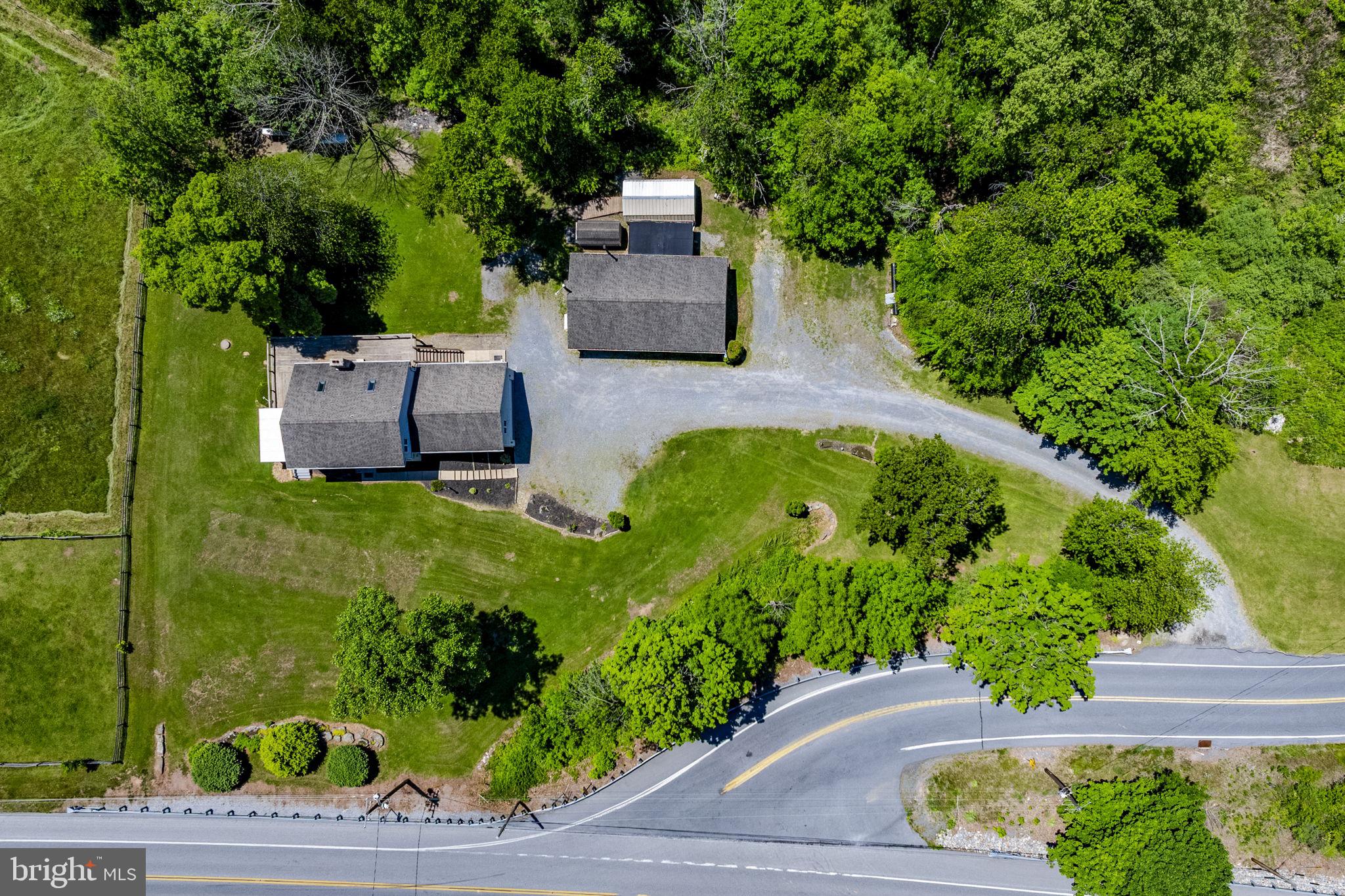 ELIZABETH TWP - Residential
