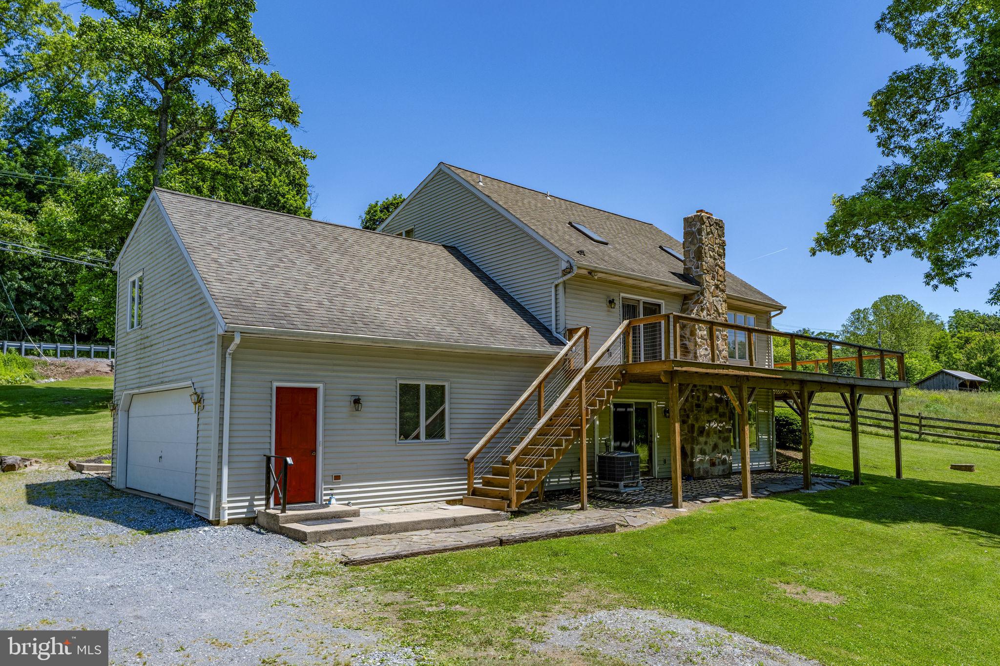 ELIZABETH TWP - Residential