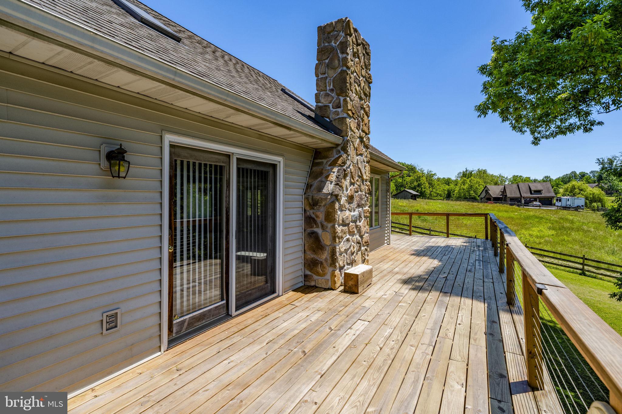 ELIZABETH TWP - Residential