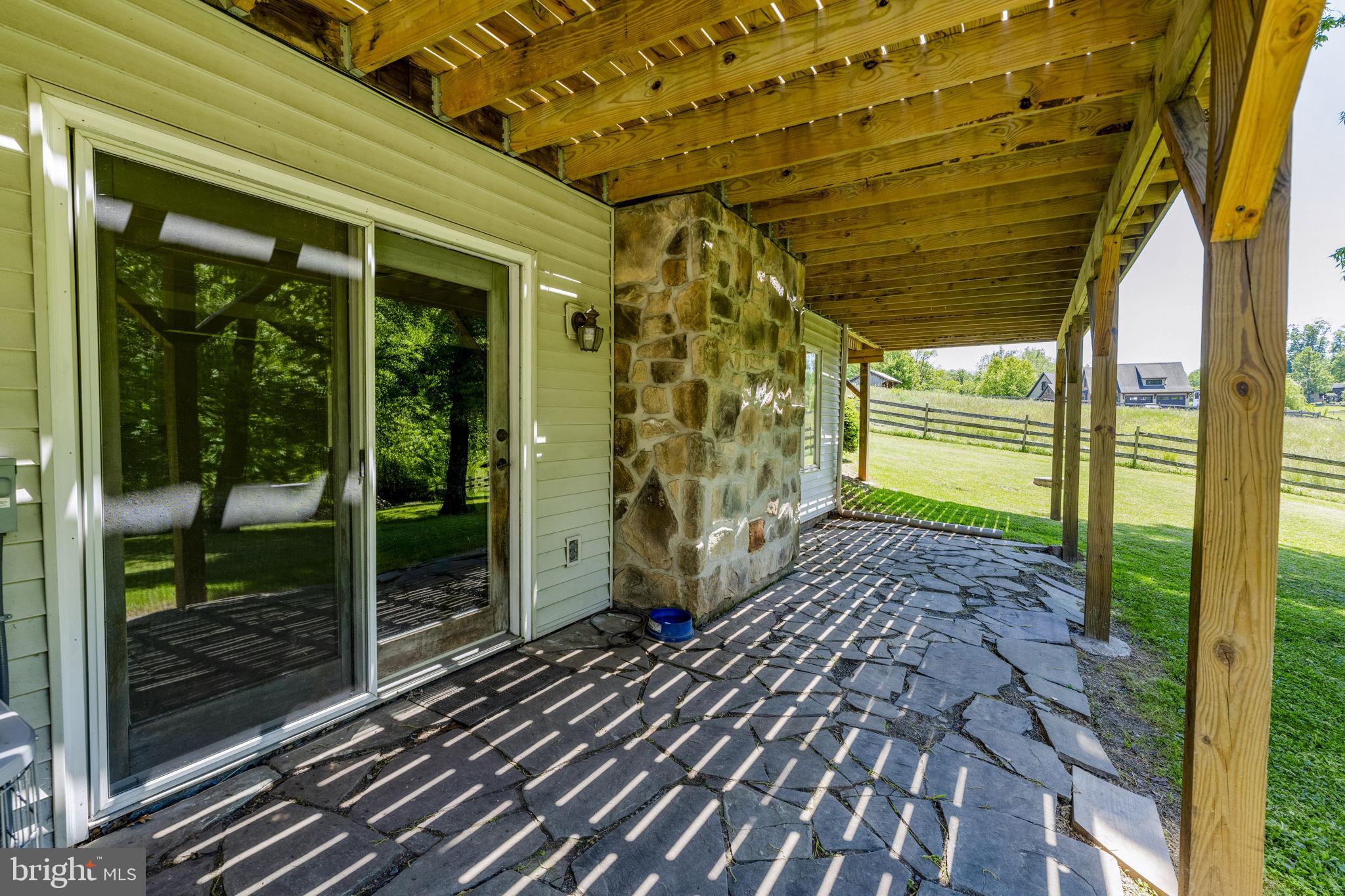 ELIZABETH TWP - Residential