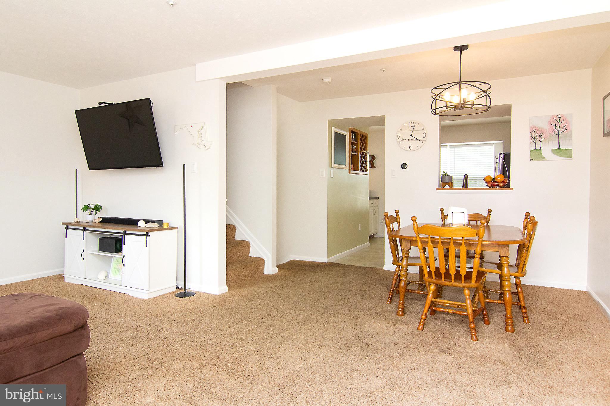 HAMPSTEAD - Residential