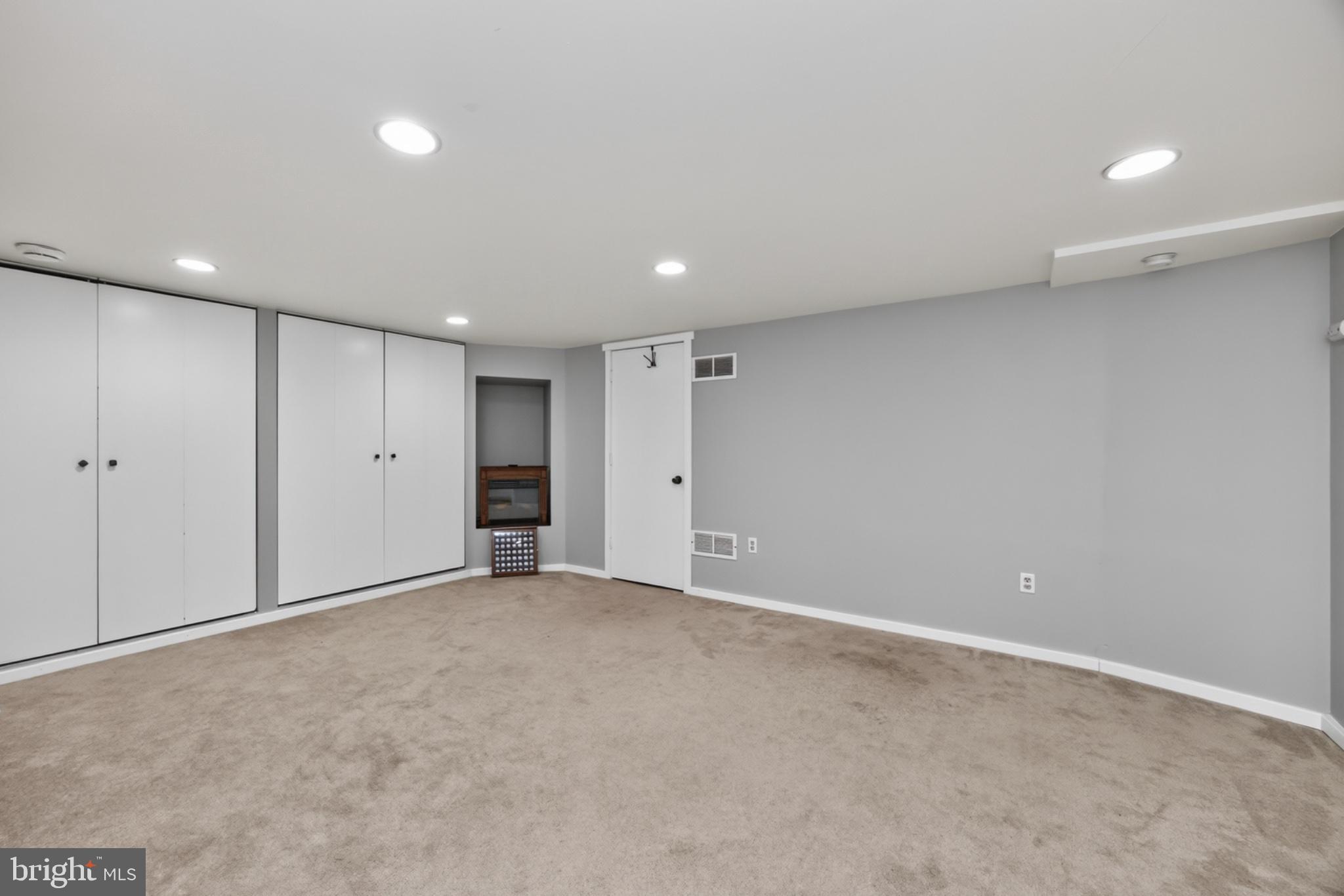 CEDAR HILL - Residential