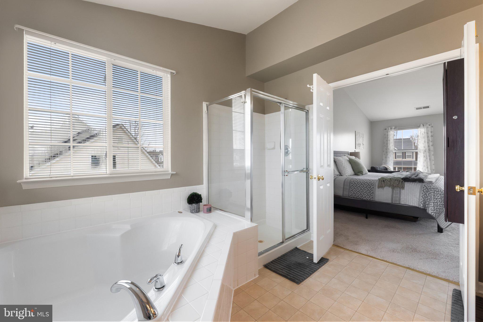 LOCUST HILL - Residential