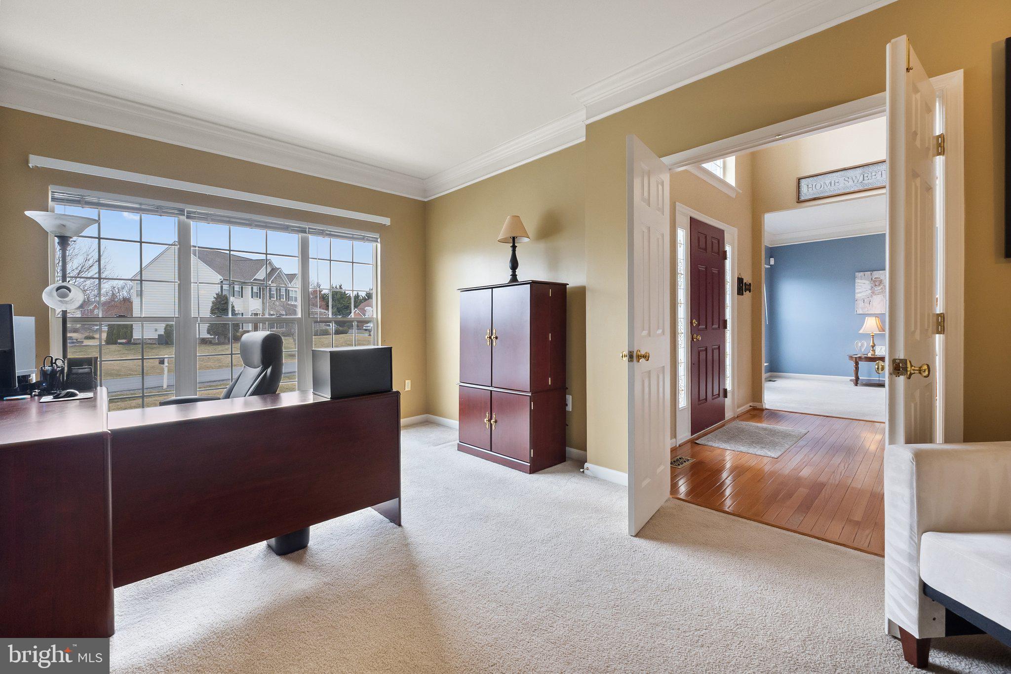 LOCUST HILL - Residential