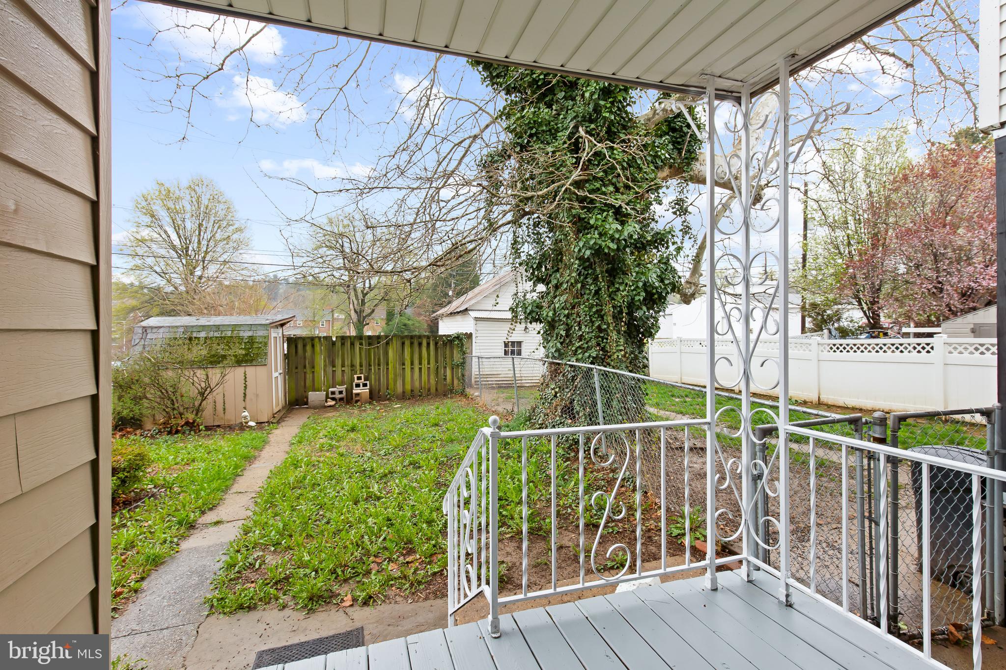VETERANS MEMORIAL PARK - Residential