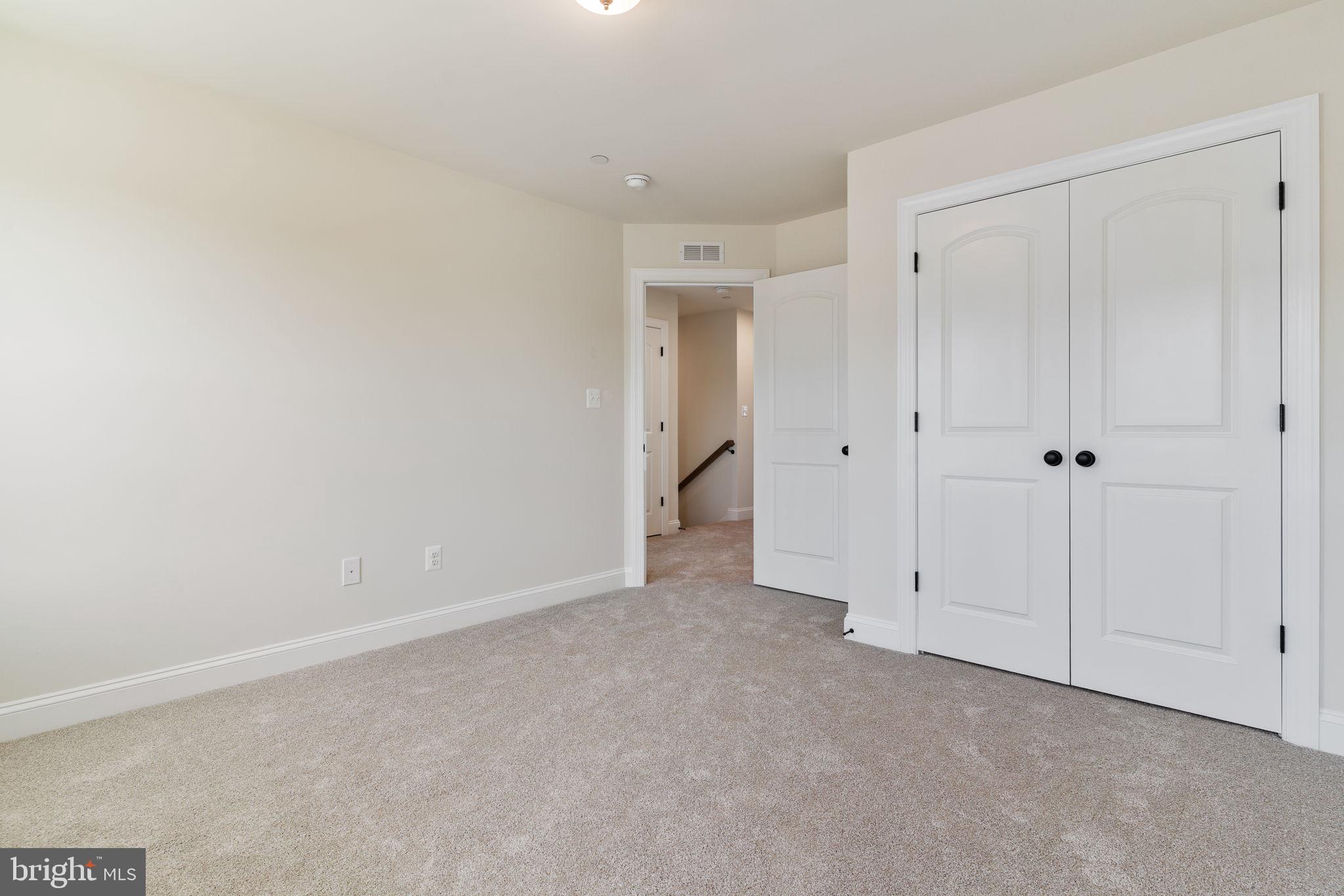 MEADOWS AT TOWN RUN II - Residential