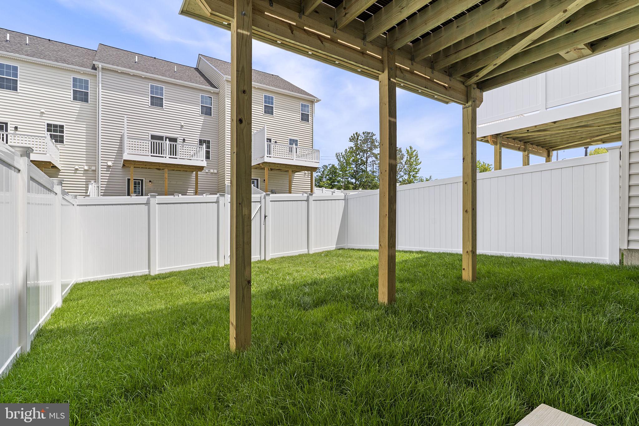 MEADOWS AT TOWN RUN II - Residential