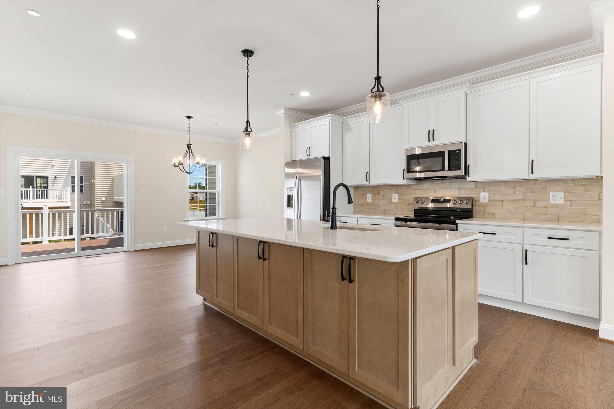 MEADOWS AT TOWN RUN II - Residential