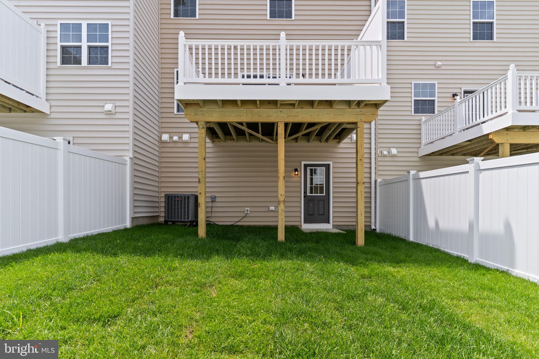 MEADOWS AT TOWN RUN II - Residential
