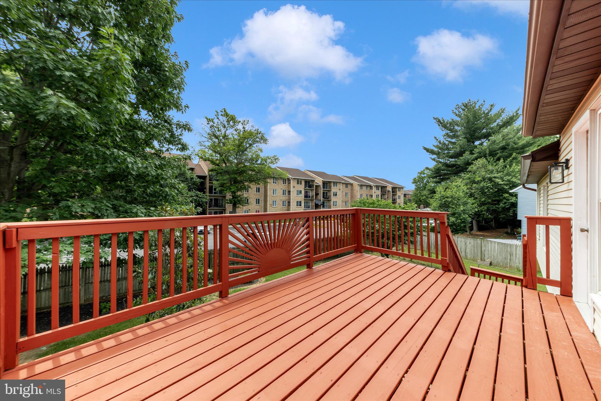 WILLOWCREST - Residential