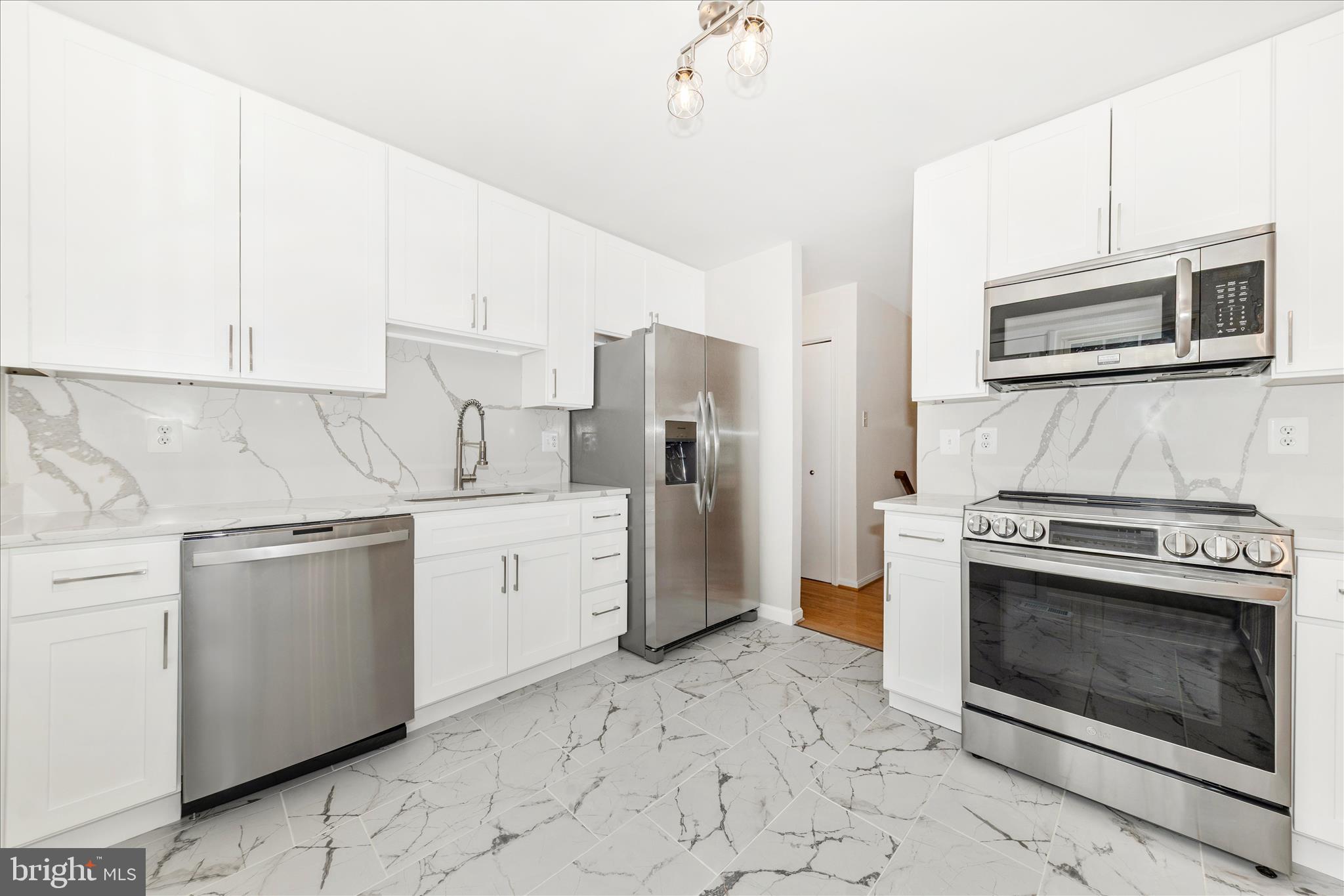 WILLOWCREST - Residential