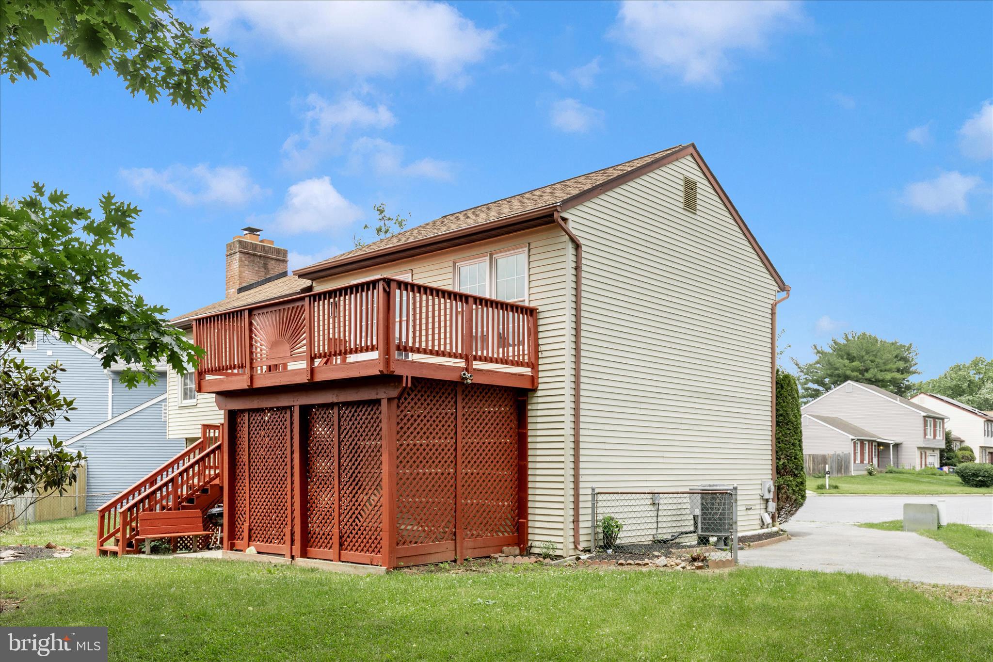 WILLOWCREST - Residential