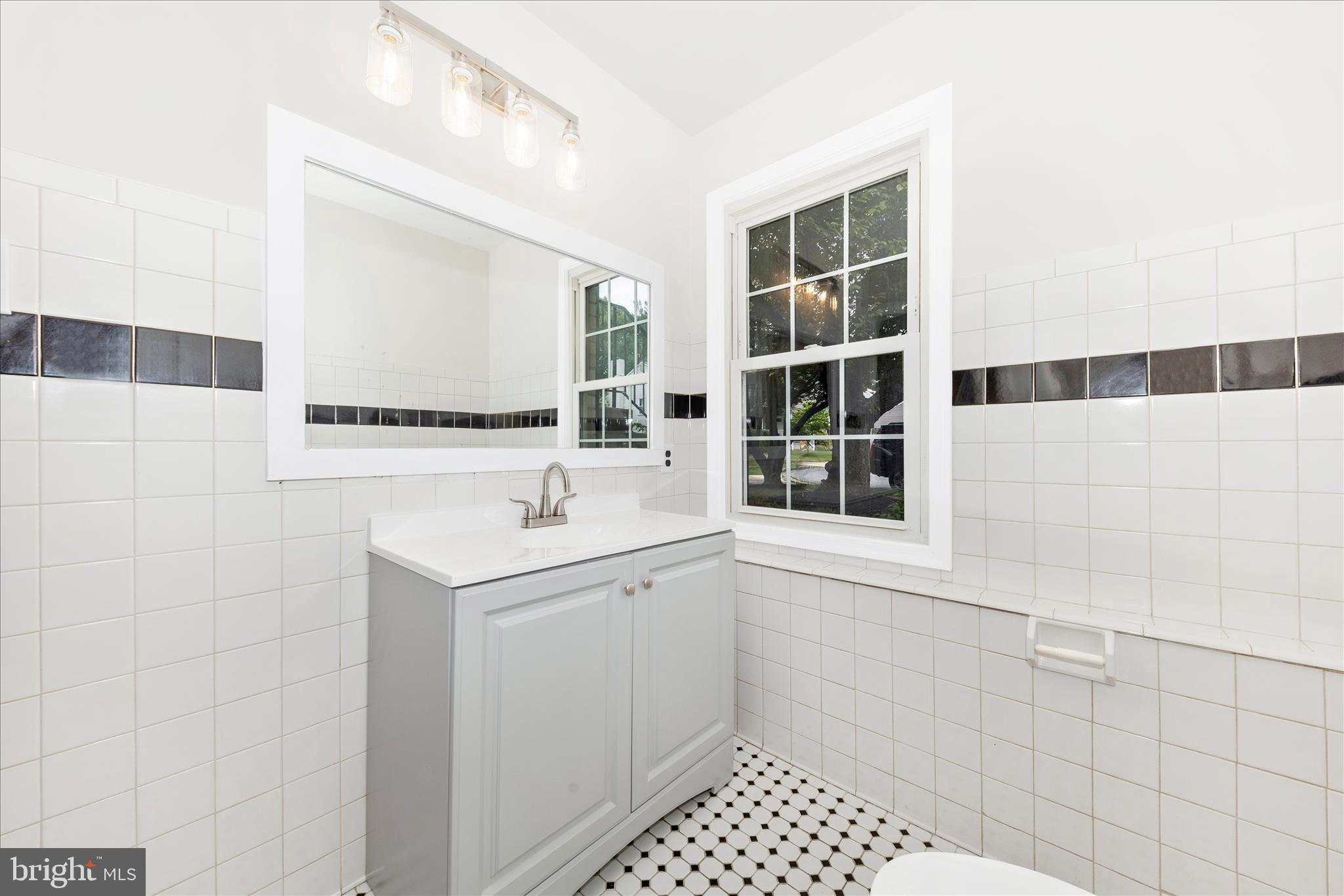 WILLOWCREST - Residential