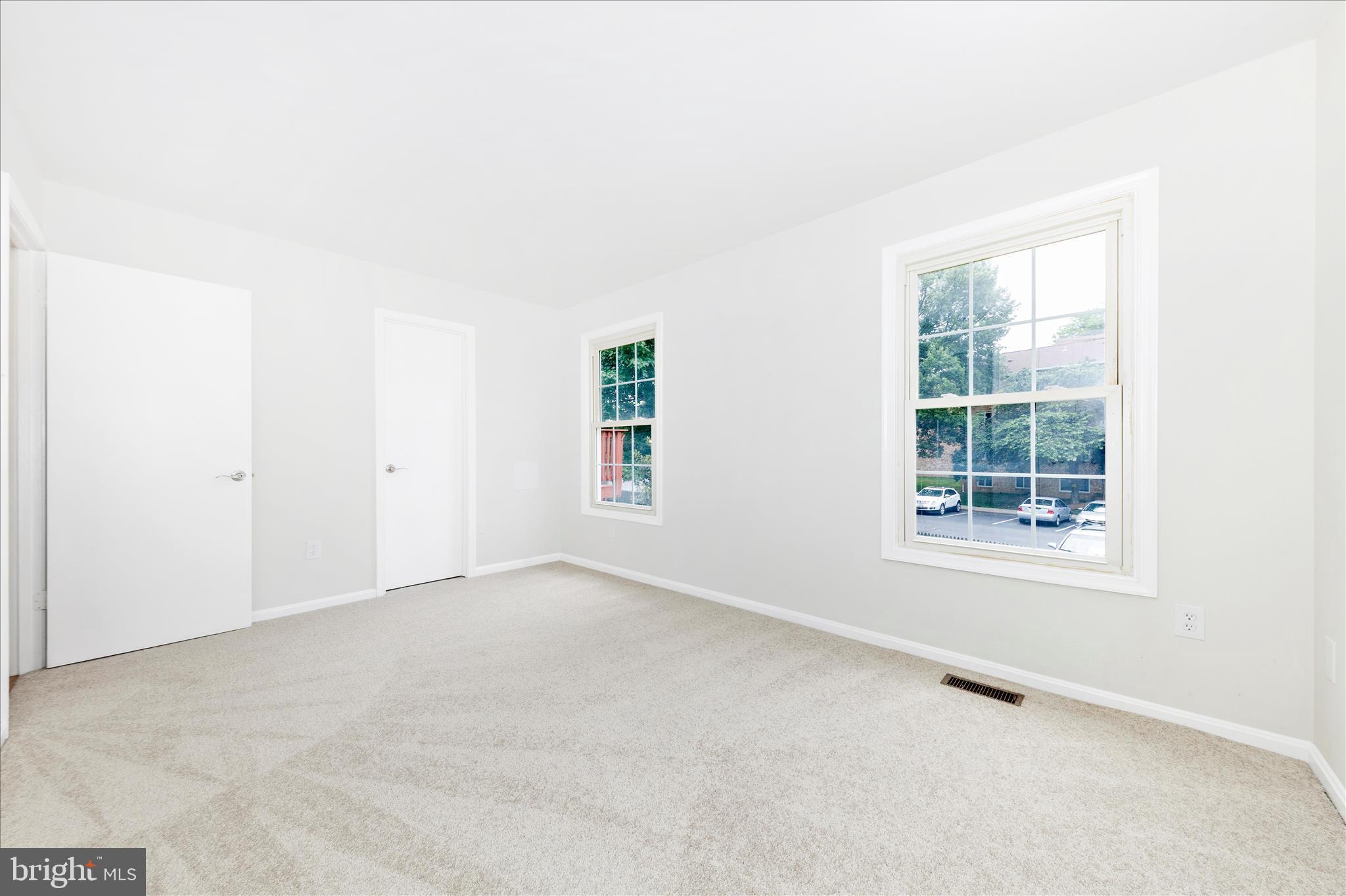 WILLOWCREST - Residential