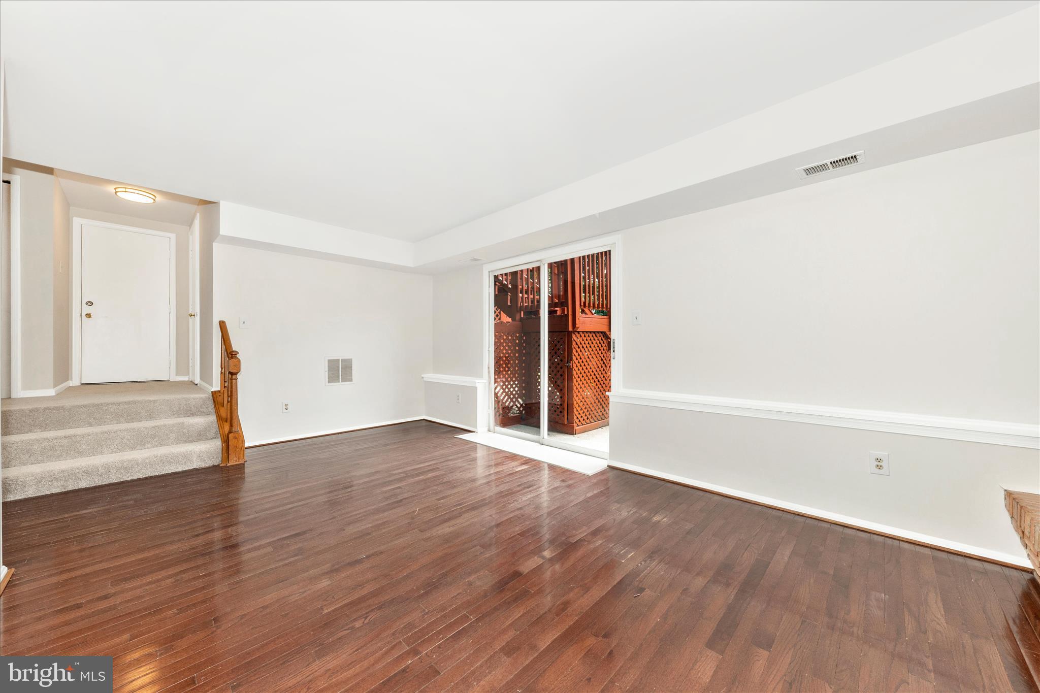 WILLOWCREST - Residential