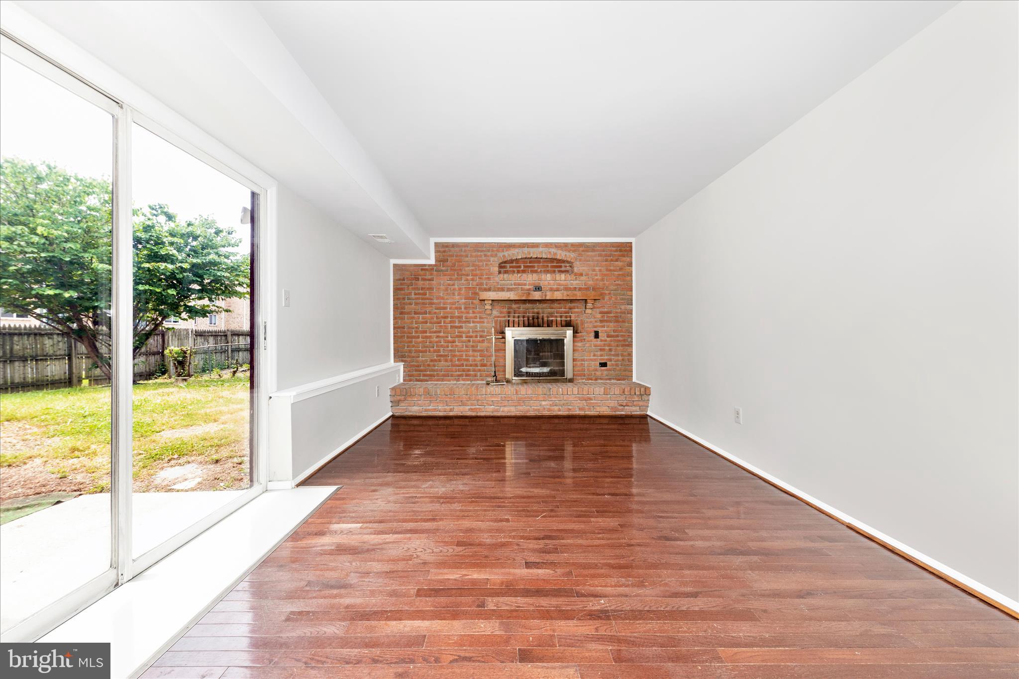 WILLOWCREST - Residential