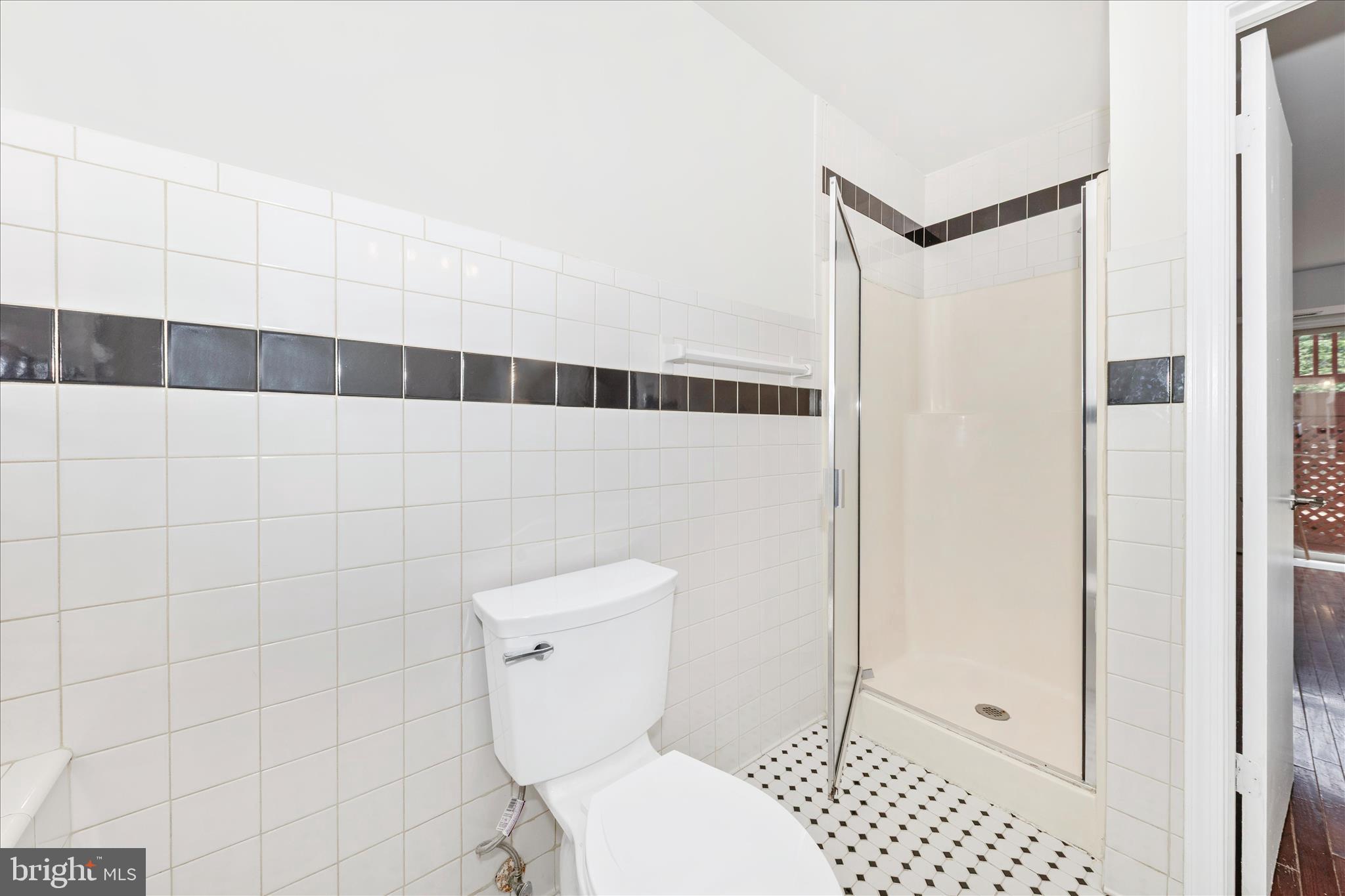 WILLOWCREST - Residential