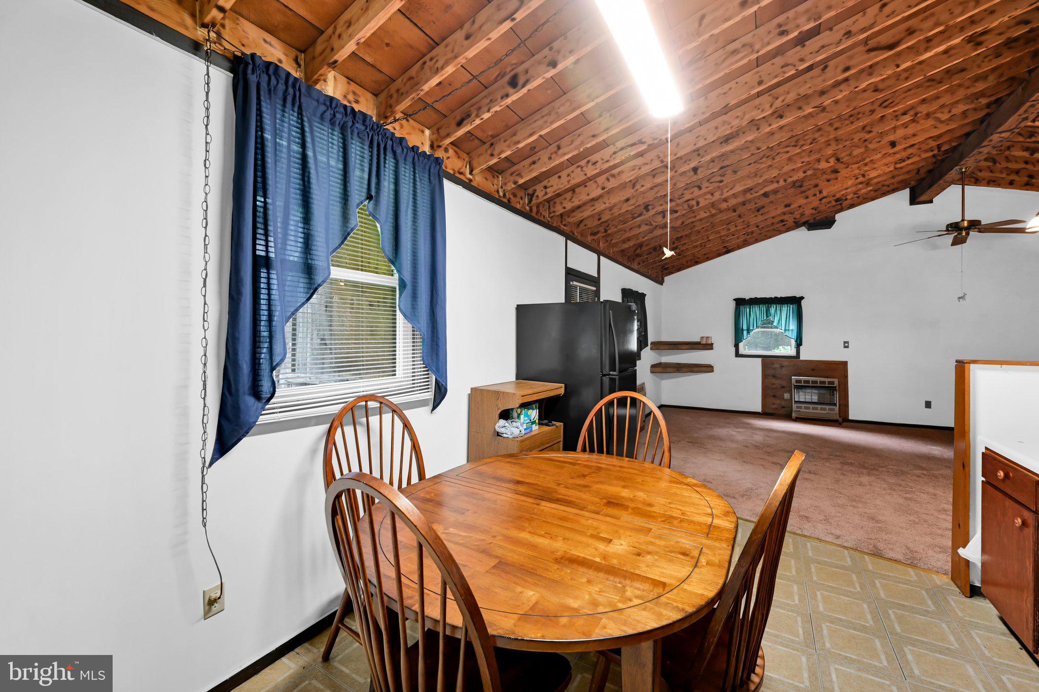 PINE GROVE - Residential