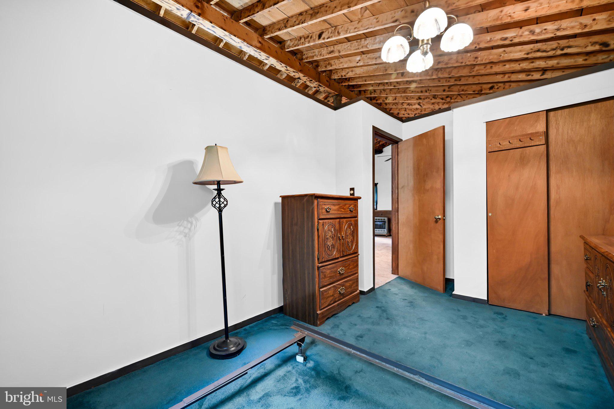 PINE GROVE - Residential