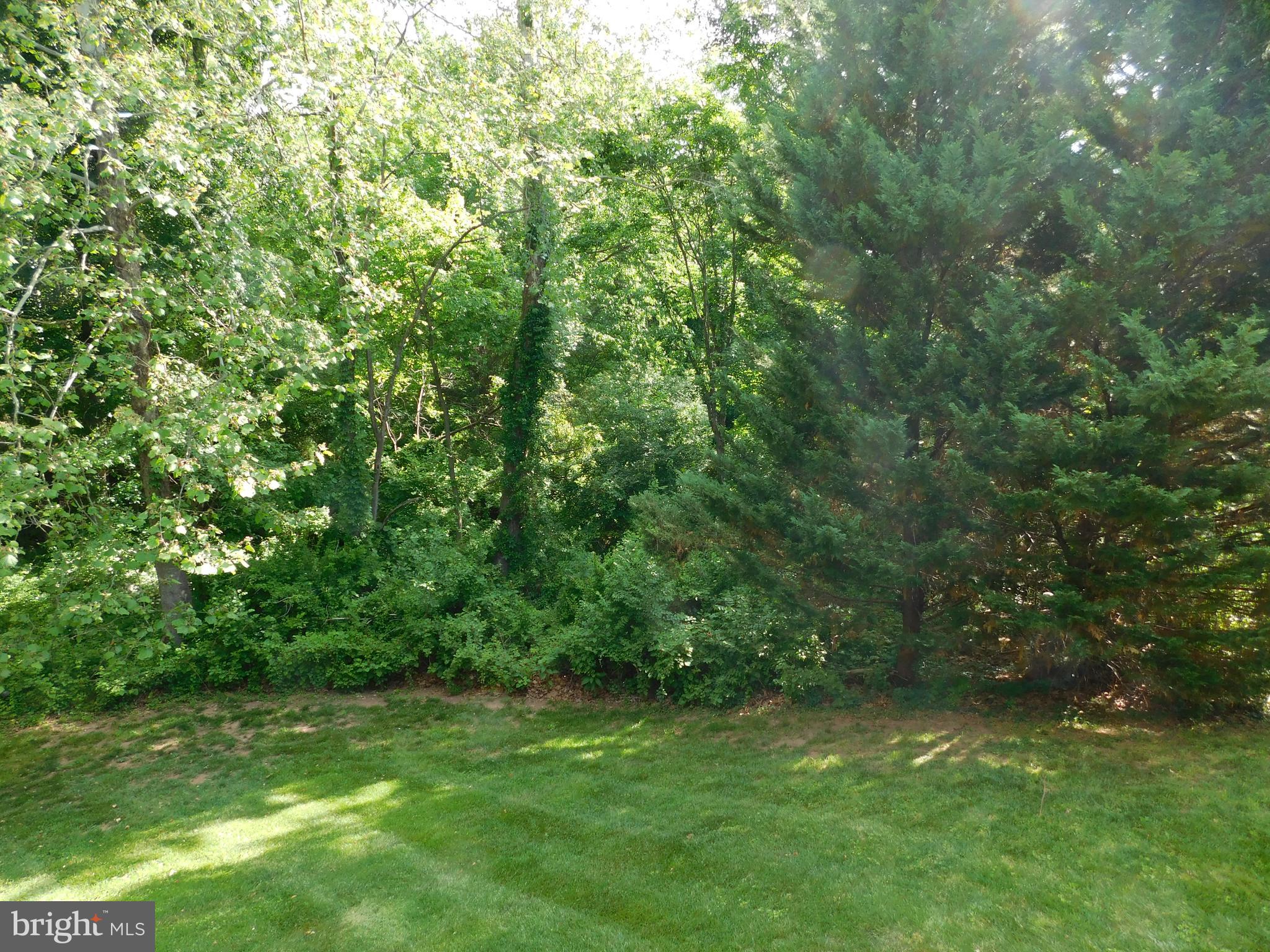 BELLE POND FARM - Residential