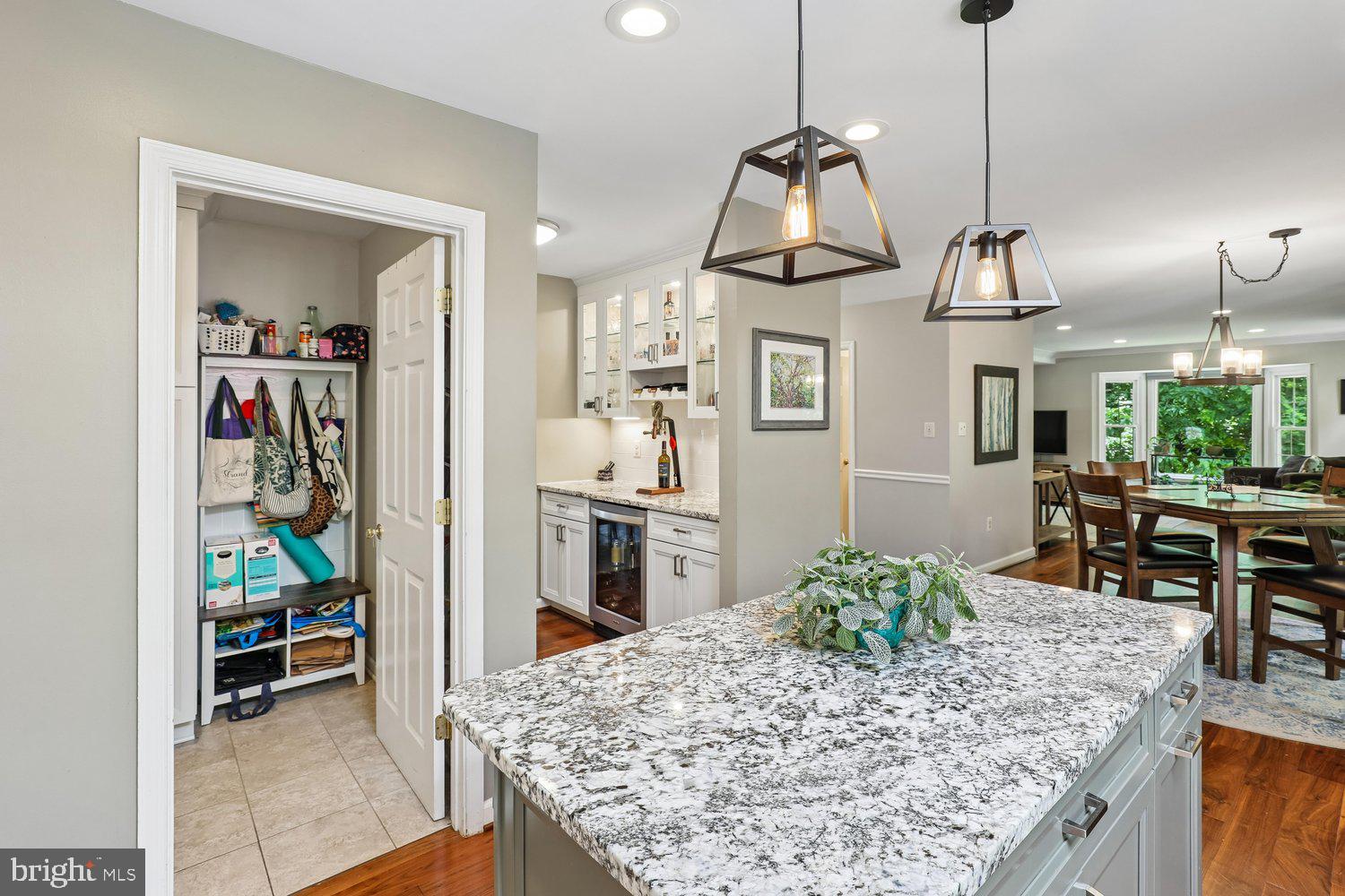 BELLE POND FARM - Residential