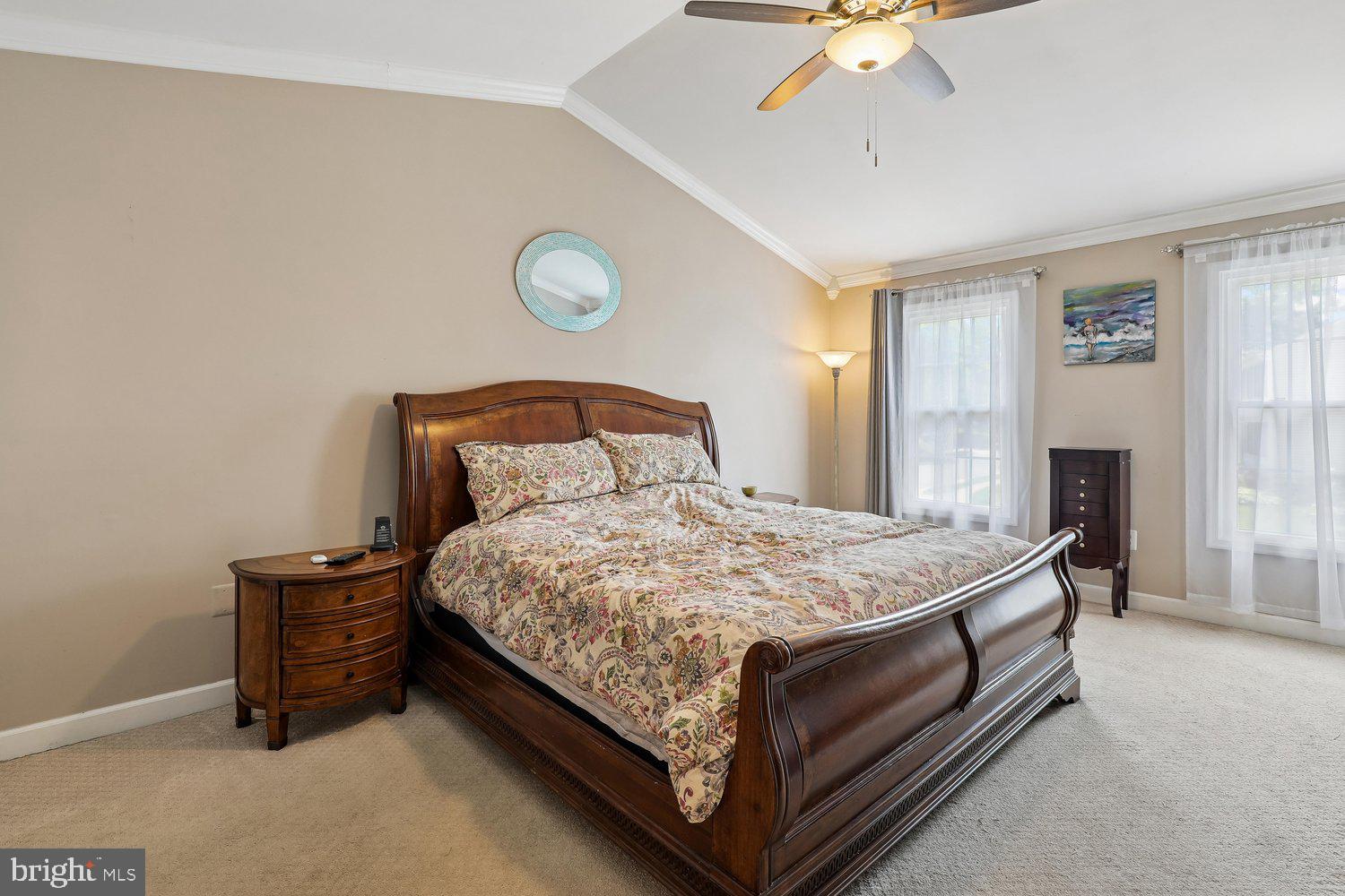 BELLE POND FARM - Residential