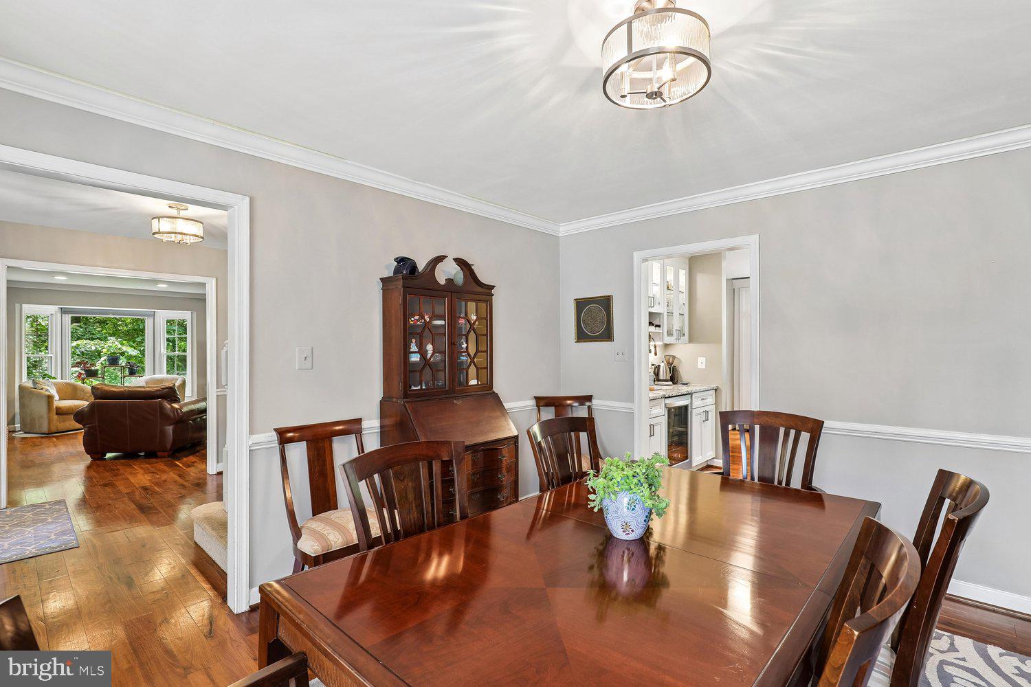 BELLE POND FARM - Residential