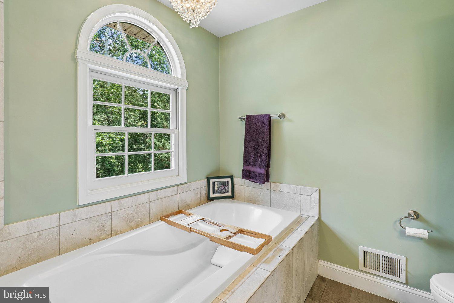 BELLE POND FARM - Residential