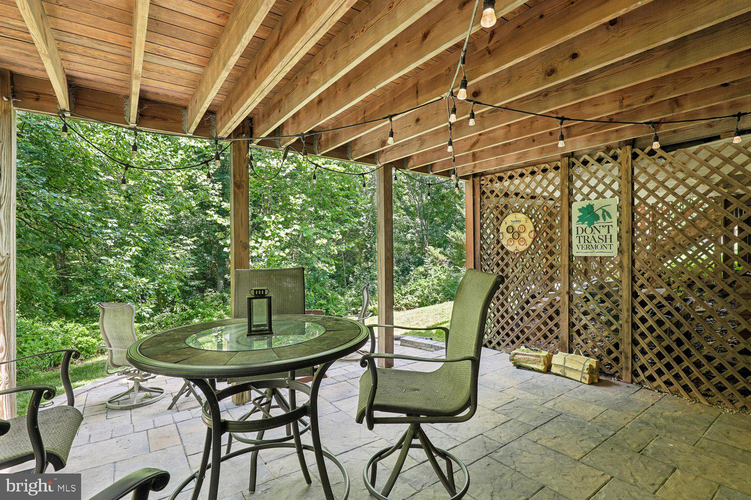 BELLE POND FARM - Residential