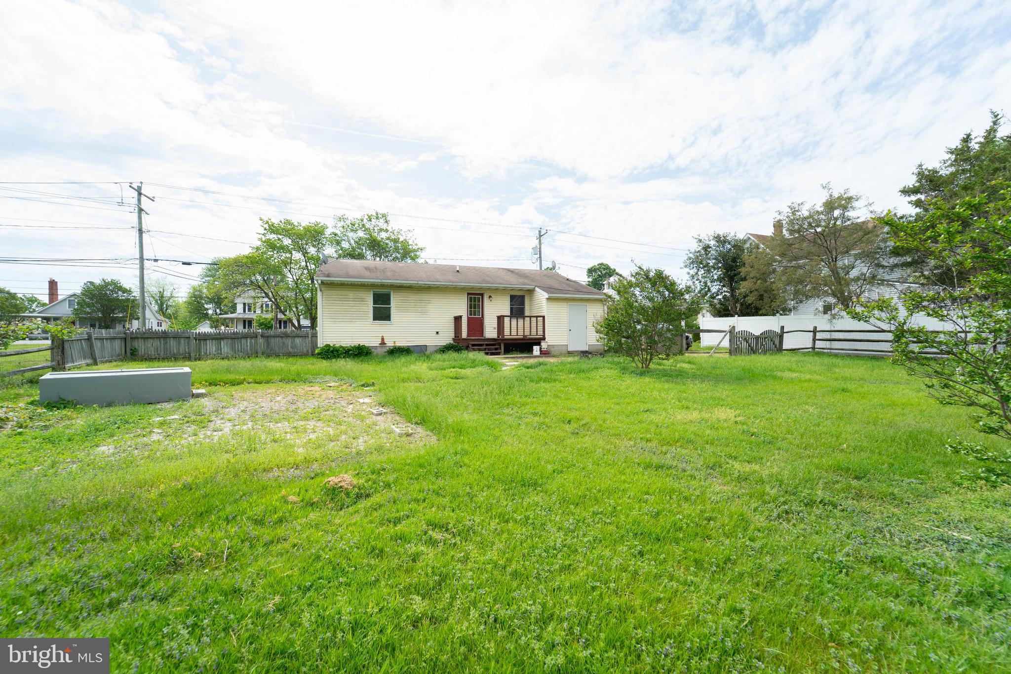 STEVENSVILLE - Residential