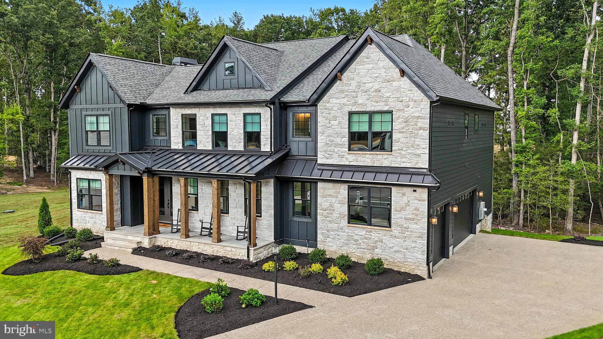 MONARCH - Residential