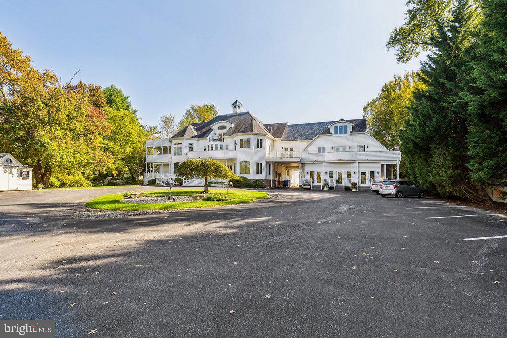 RARE OPPORTUNITY TO CONVERT A CHARMING COUNTRY INN INTO A THRIVING ASSISTED LIVING FACILITY!

20 private rooms inclusive of owner's unit and manager's apartment, large community & dining spaces, kitchen, office and on-site laundry facilities 

Fully sprinklered 16-bed Nursing Home / Residential Care Facility Conversion opportunity on 1.25± acres in Howard County. 20 private rooms, public water/sewer, R-12 zoning, ample parking, and strong proximity to hospitals and community amenities. Quiet, scenic setting with high ceilings and abundant natural light. Offered for sale or lease.
