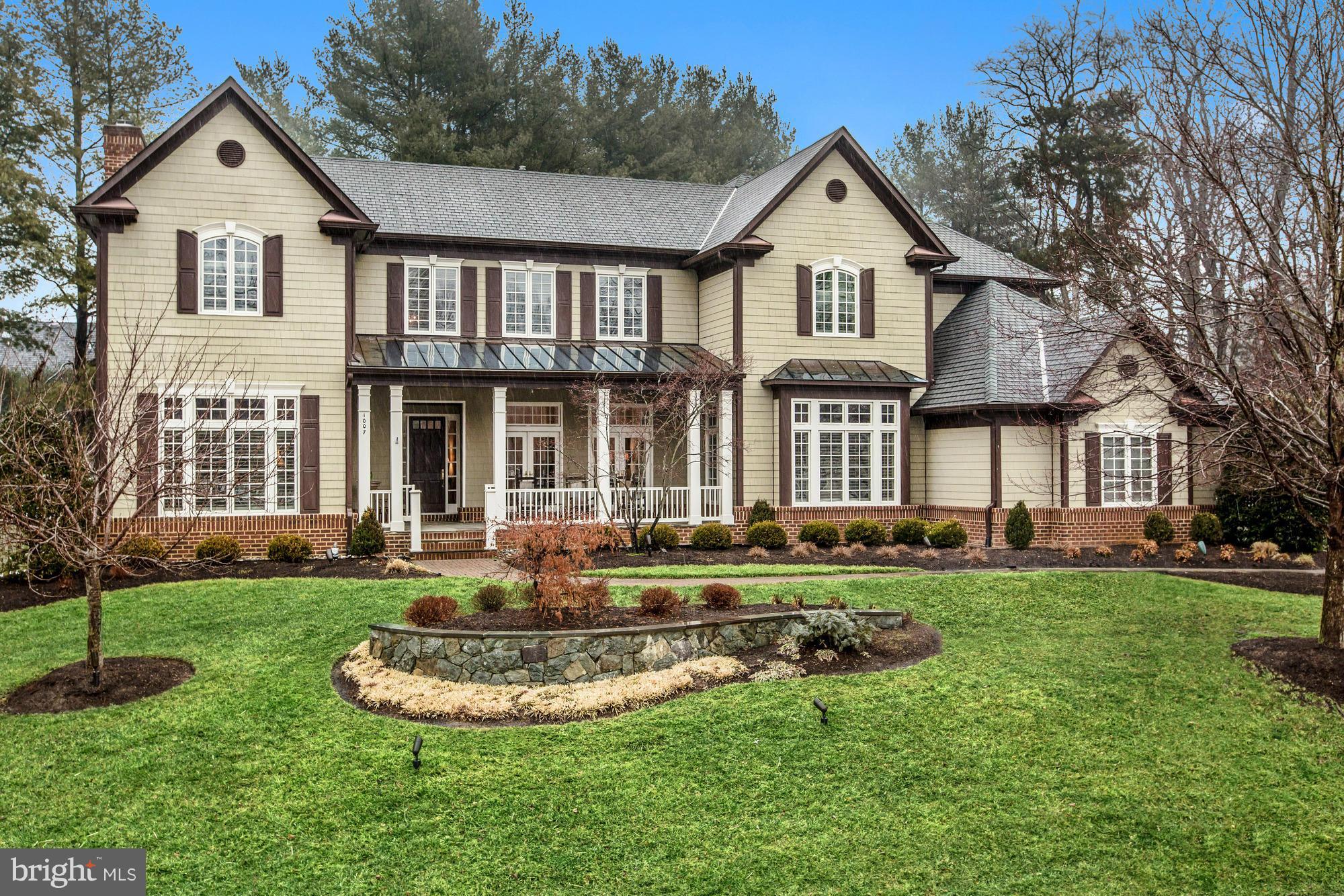 BRYAN POND - Residential