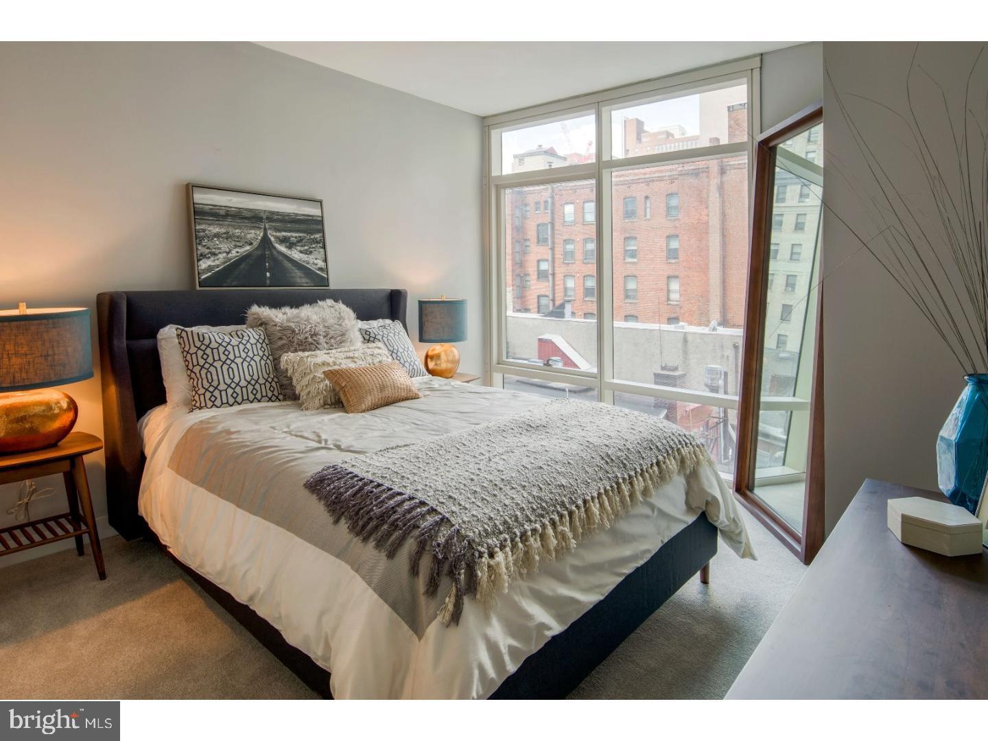 WASHINGTON SQ - Residential Lease