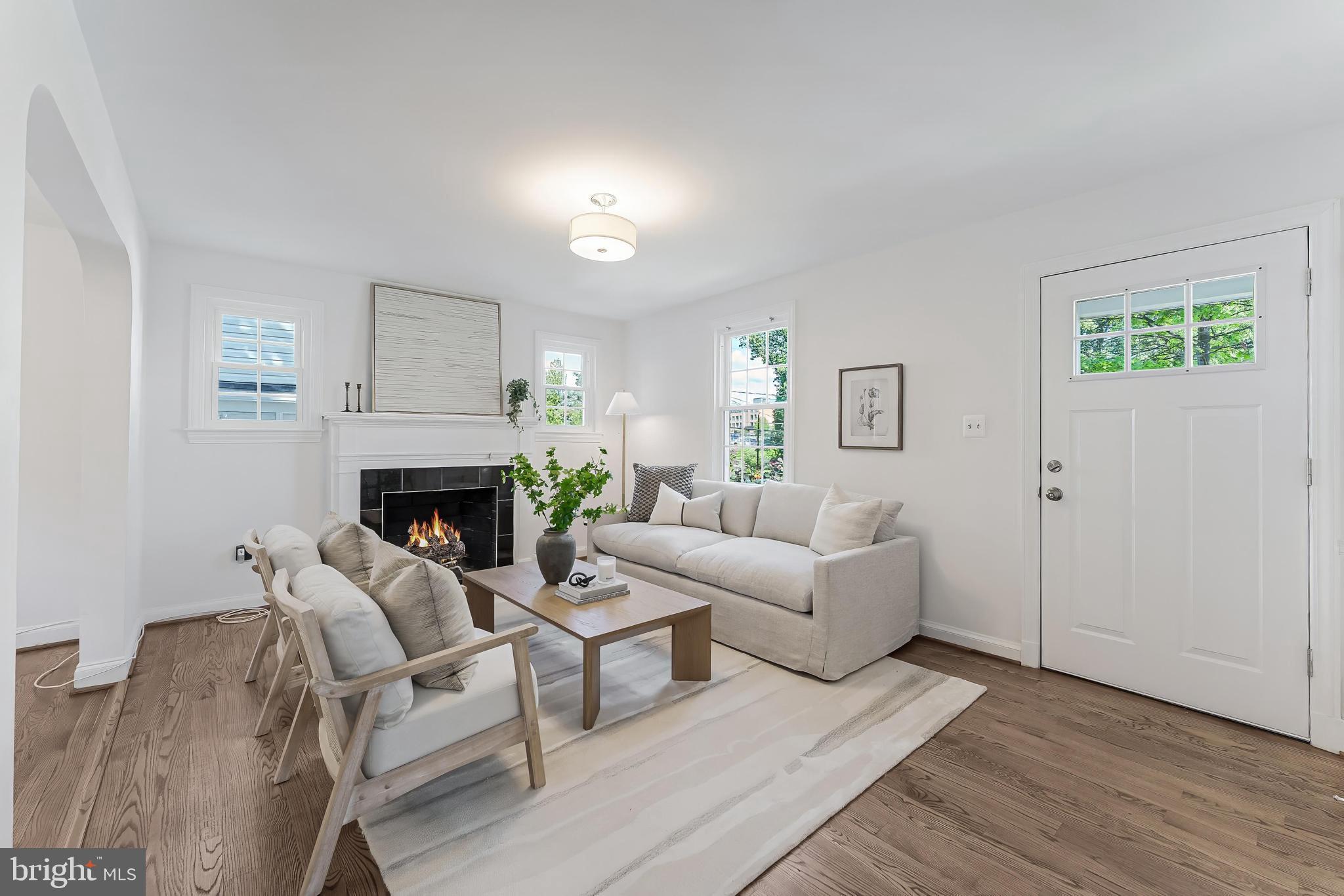 ALCOVA HEIGHTS - Residential