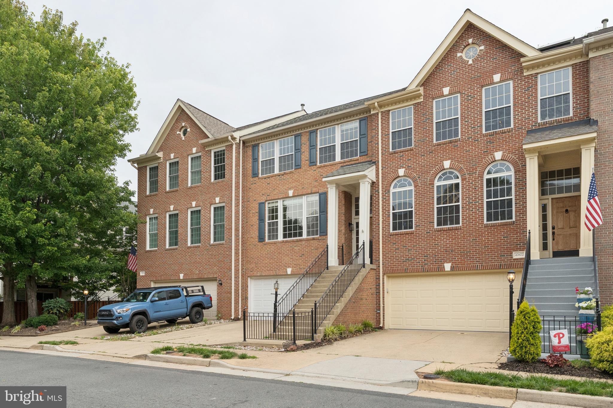 LOWES ISLAND - Residential