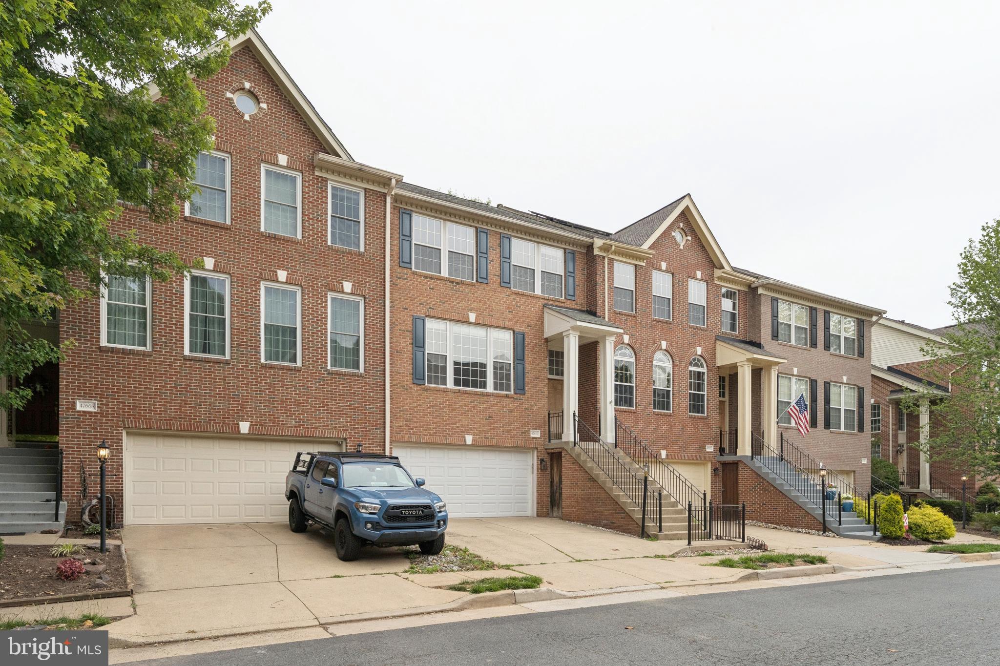 LOWES ISLAND - Residential